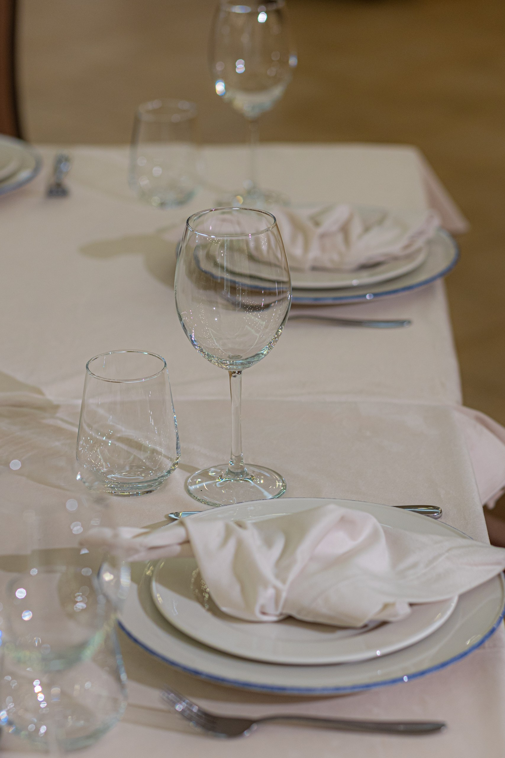 Банкетный зал ресторана Дача. Фотограф в Оренбурге. Профессиональный фотограф