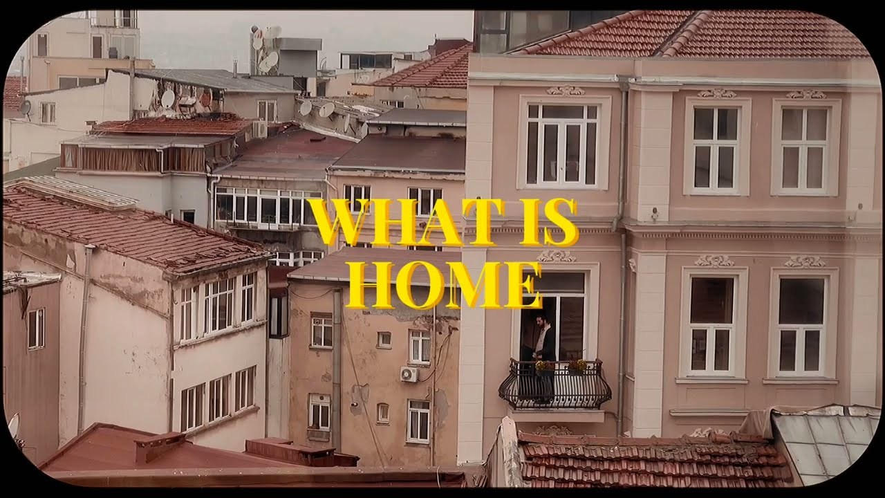 Filming life. POLINA MÔMOT