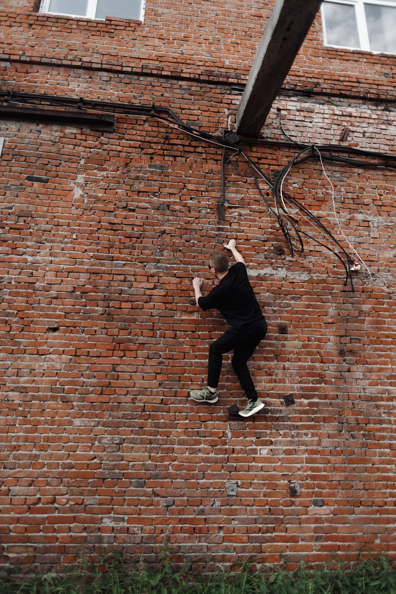 Мужская спортивная фотосессия в Тюмени: боулдеринг и лайфстайл. Фотограф Дарья Мустафина, Тюмень