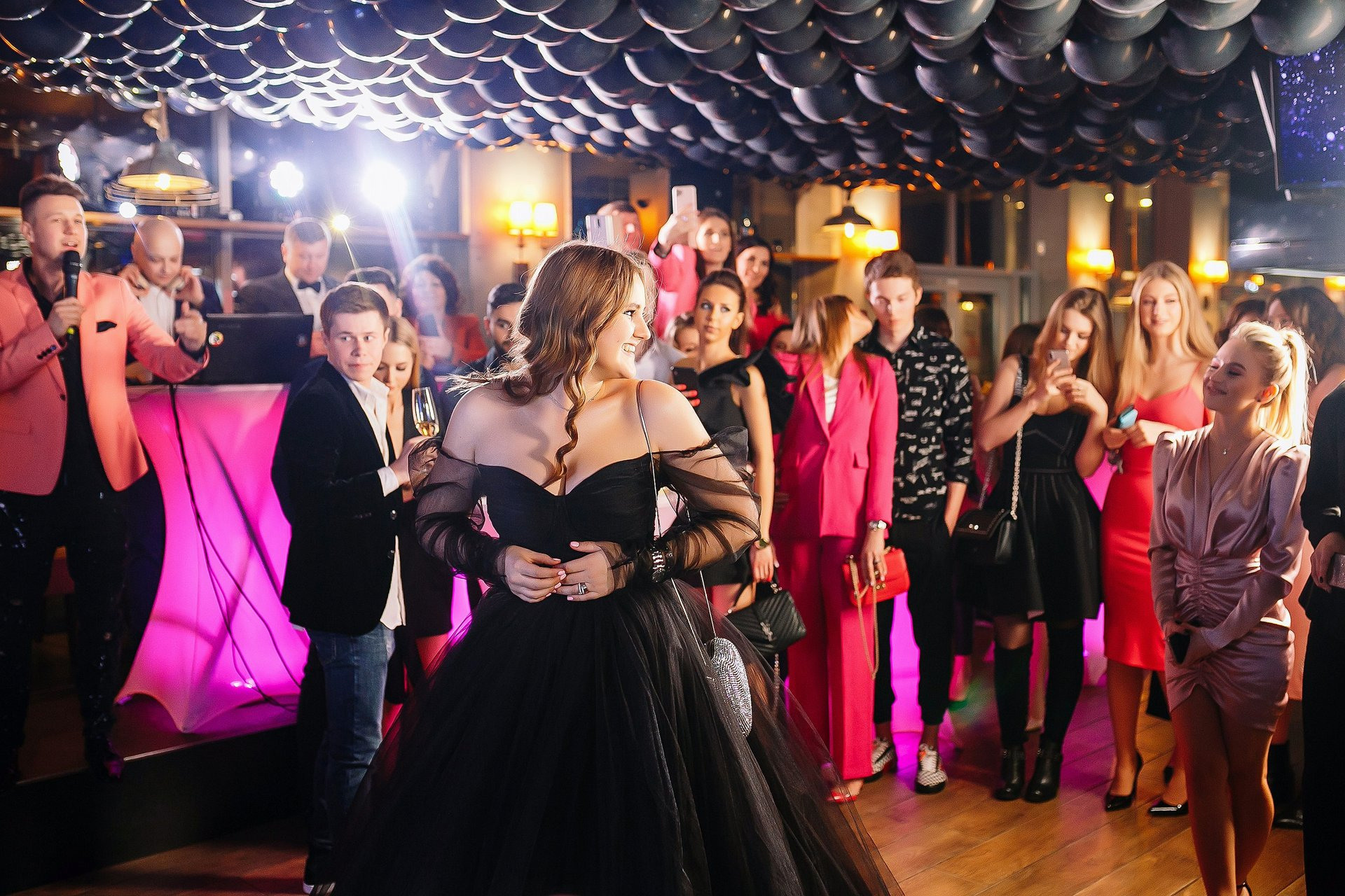 Услуги. One Media Life: фоторепортажи, фотоотчеты с мероприятий и заведений