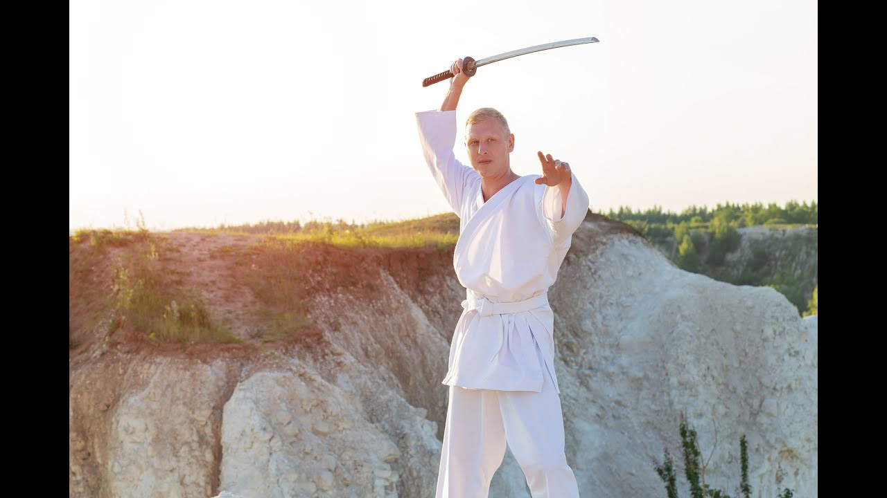 Самурай  и леди   в красном. Идея для  фото сессии. Фотограф Тамара Нижельская Воронеж