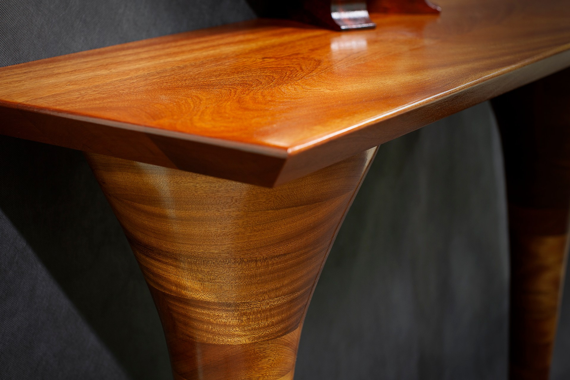 Премиальная мебель. Halaywood.com