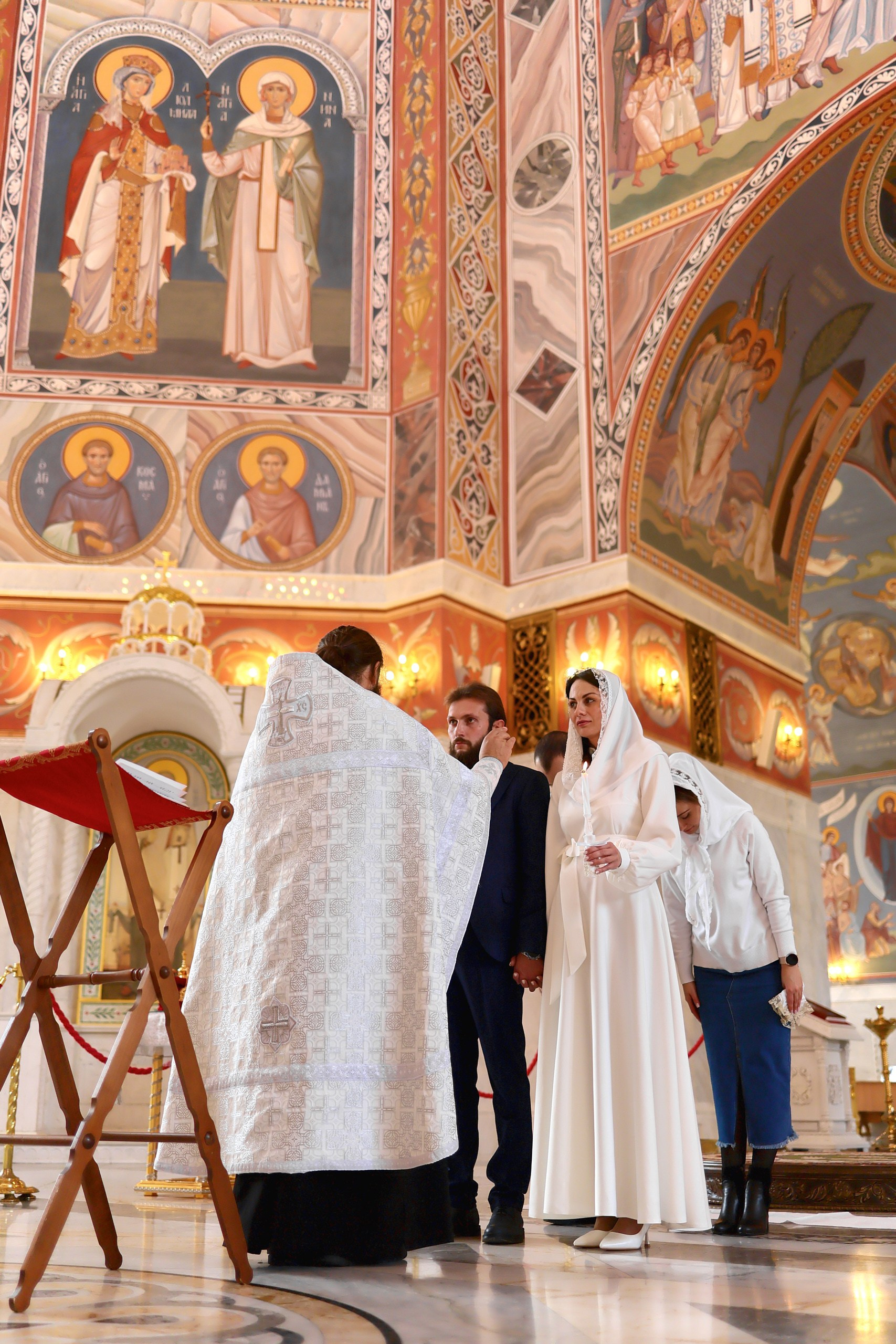 Фотограф на крещение и венчание в Волгограде