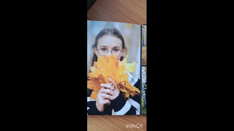 Выпускной альбом на 10 разворотов. Семейный и портретный фотограф в Екатеринбурге Анна Лобанова