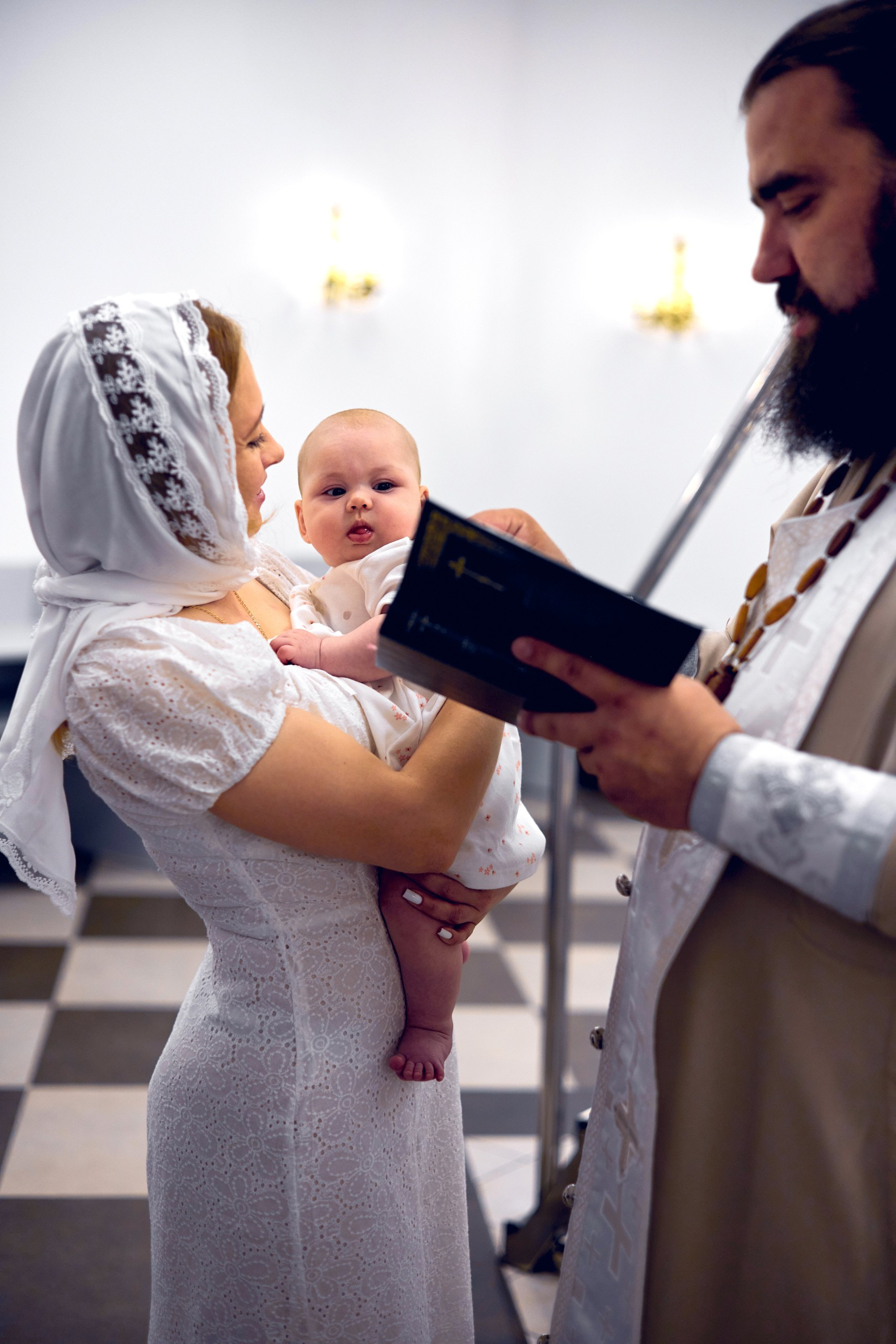 Фотограф на крещение и венчание в Волгограде