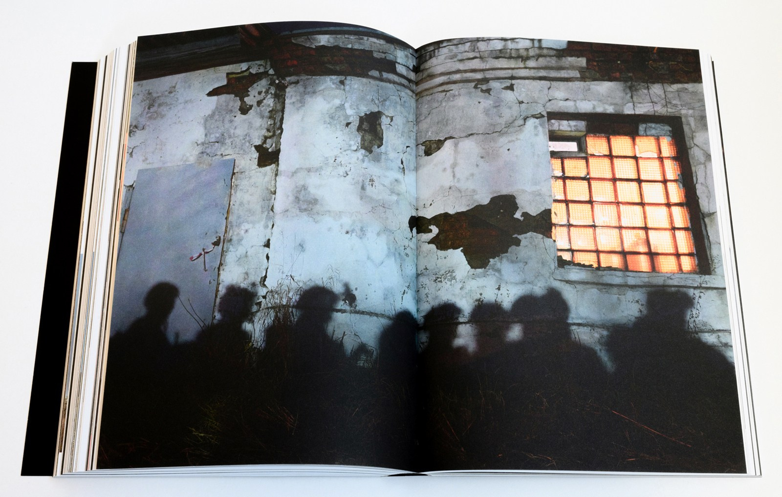 Shop. Immersion — a documentary photo project and a collector’s book
