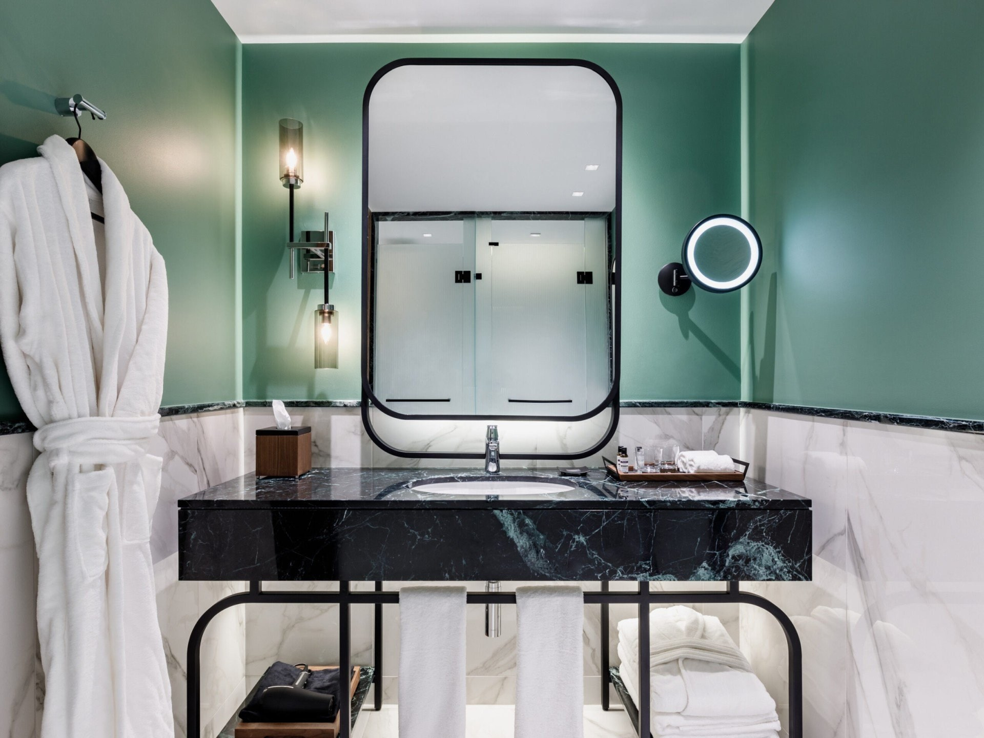 Рекомендуемые отели в Ростове-на-Дону для фотосъемки свадебных сборов