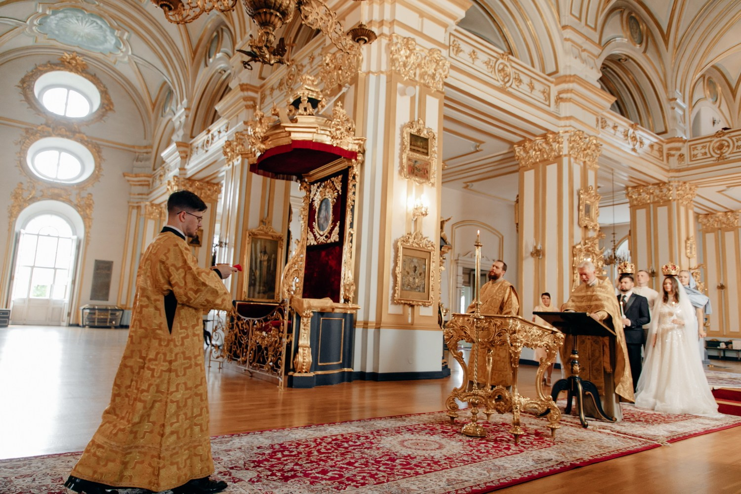 Венчание Богоявленский Никольский морской собор. Фотограф крещение венчание в Петербурге! Помогает подобрать храм и посоветовал душевного батюшку в СПб