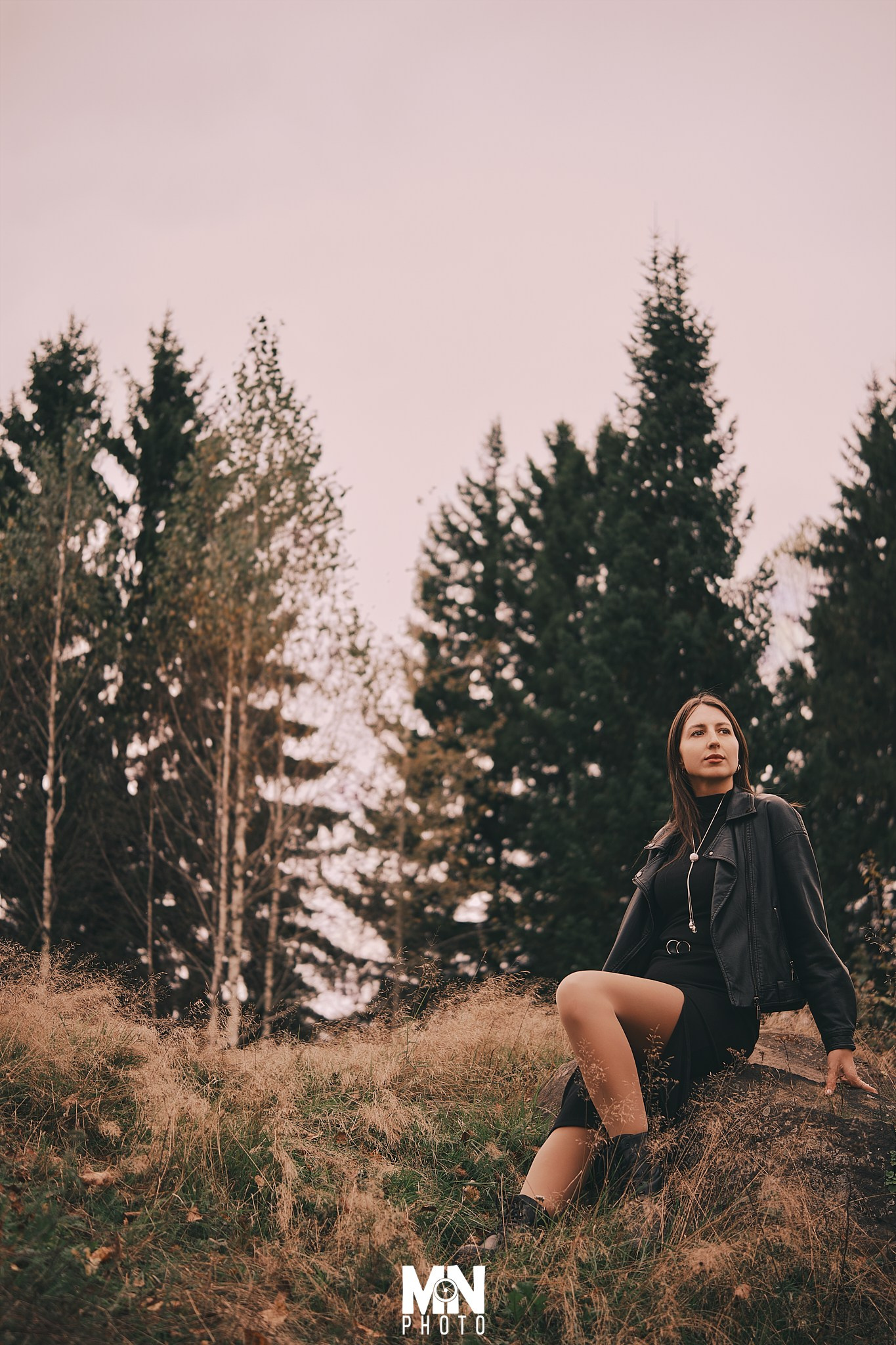 Фотограф Никита Максимов: Междуреченск. Индивидуальный подход к каждому клиенту: Найдем идеальный образ для вашей фотосессии.