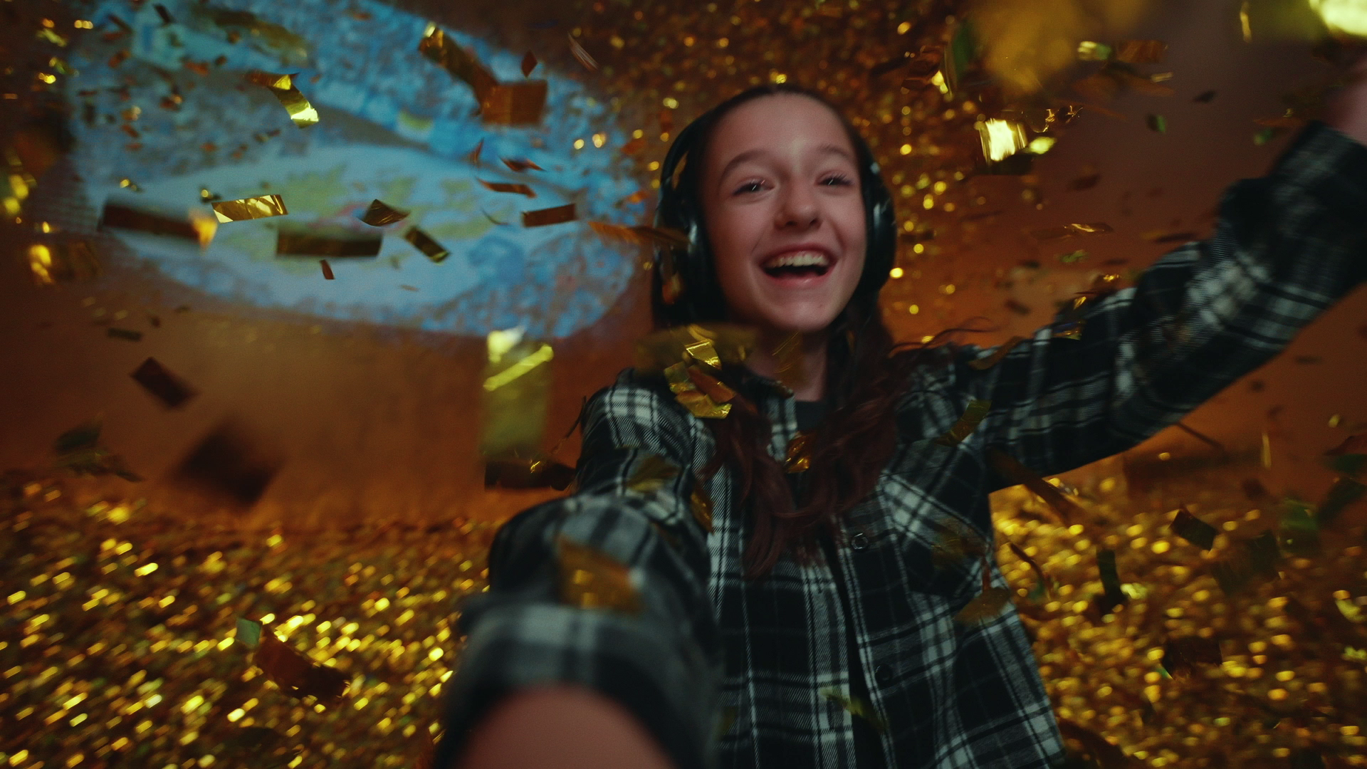 Production of video advertising. NASTROE Film production in Russia and Sri Lanka