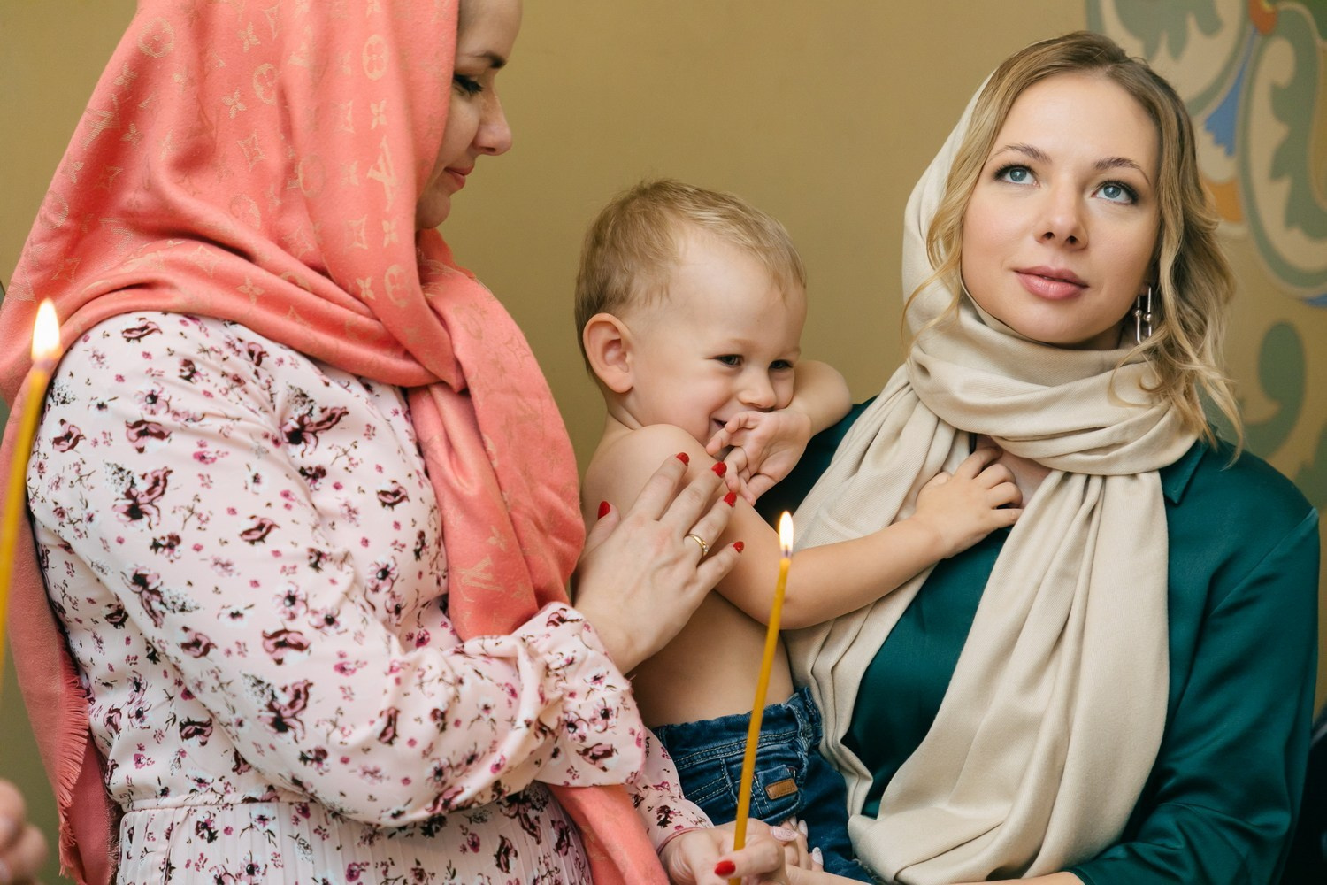 фотограф на крещение санкт петербург, справка о беседе перед крещением, сколько стоит крещение спб, лучшие храмы для крещения, крещение ребенка в спб цены, пушкин церковь узнать про крестины что нужно, что нельзя делать перед крещением, лучшие храмы для крещения, санкт петербург фотограф, крестить без крестных, всего один крестный, имя для крещения малыша