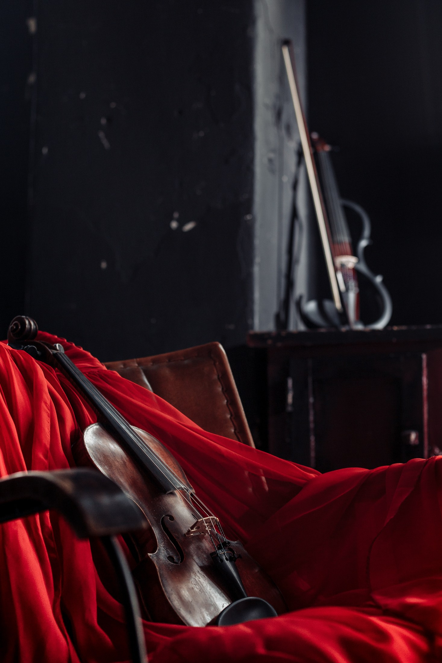 Фотосессия в Москве со скрипкой.