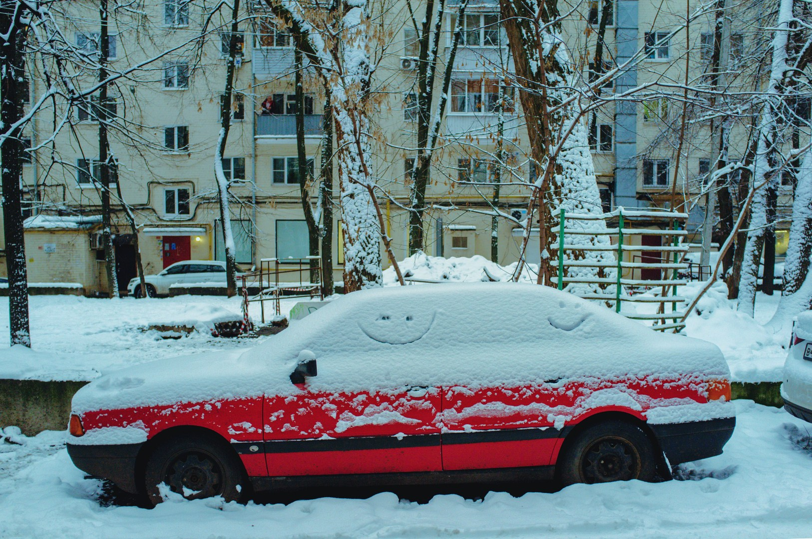 Зима уходящая. Руслан Шувалов (поэтограф)