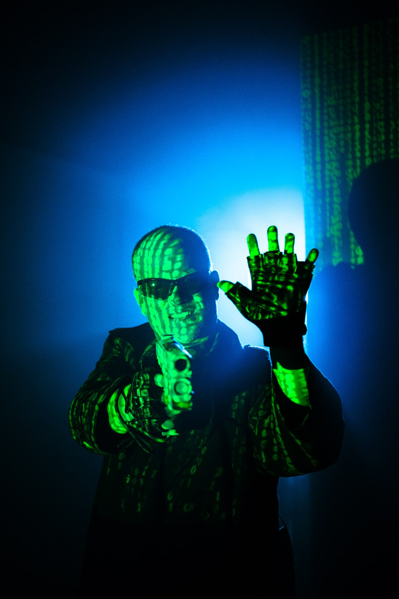 Works. Фотограф с цветным светом и оператор в Москве | Лиля Кичигина