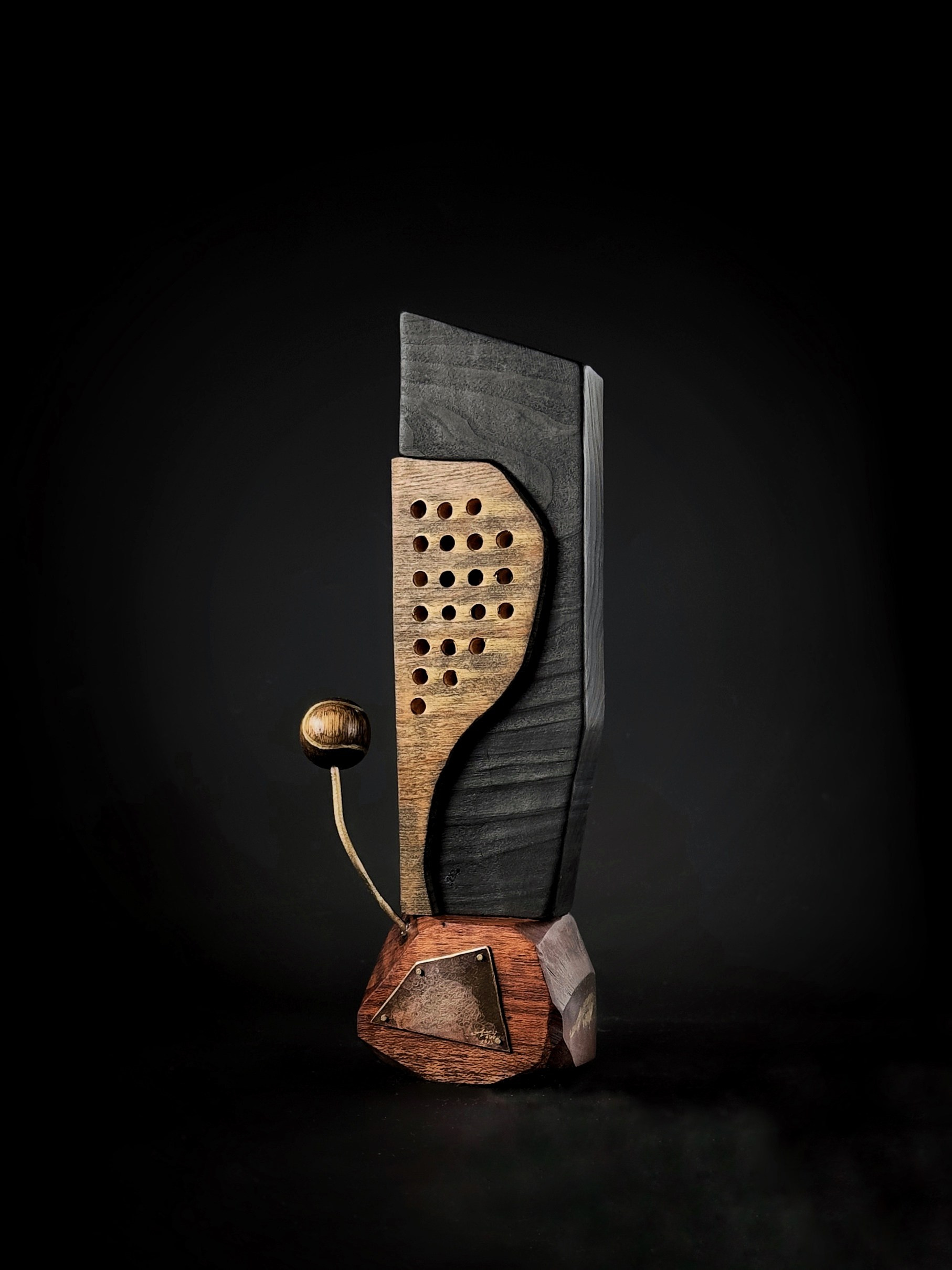 Duo-shift. Art Objects with Meaning | Contemporary Sculptures & Unique Collectible Design