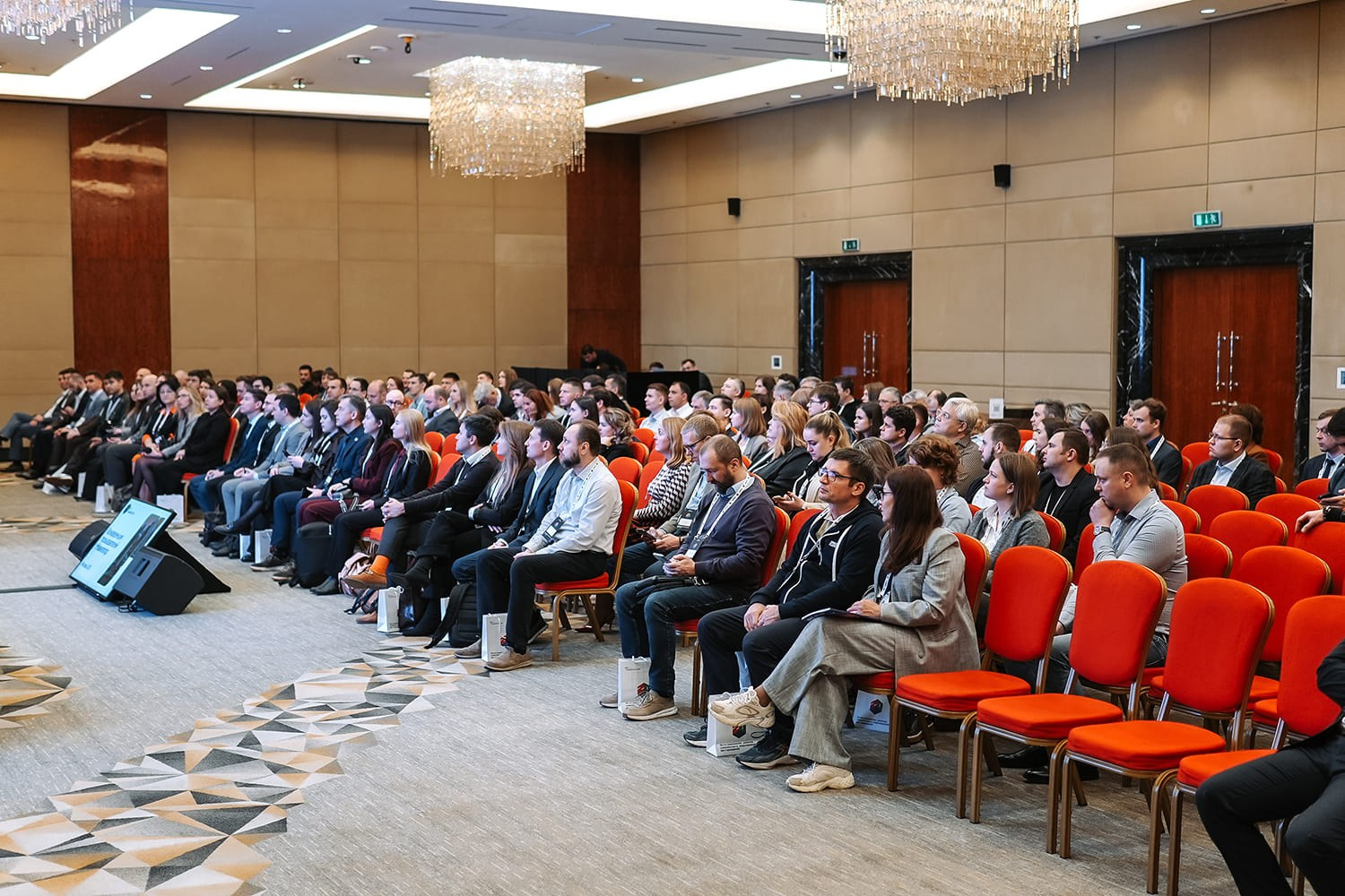 Фотосъемка конференций, выставок, презентаций. Катя Кудринская. Фотограф на мероприятие СПб. Семейный фотограф