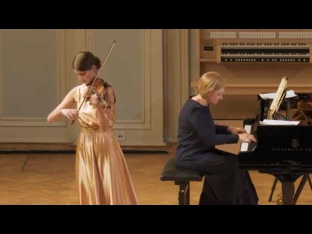 Видео. Арсения Сибилёва | скрипка