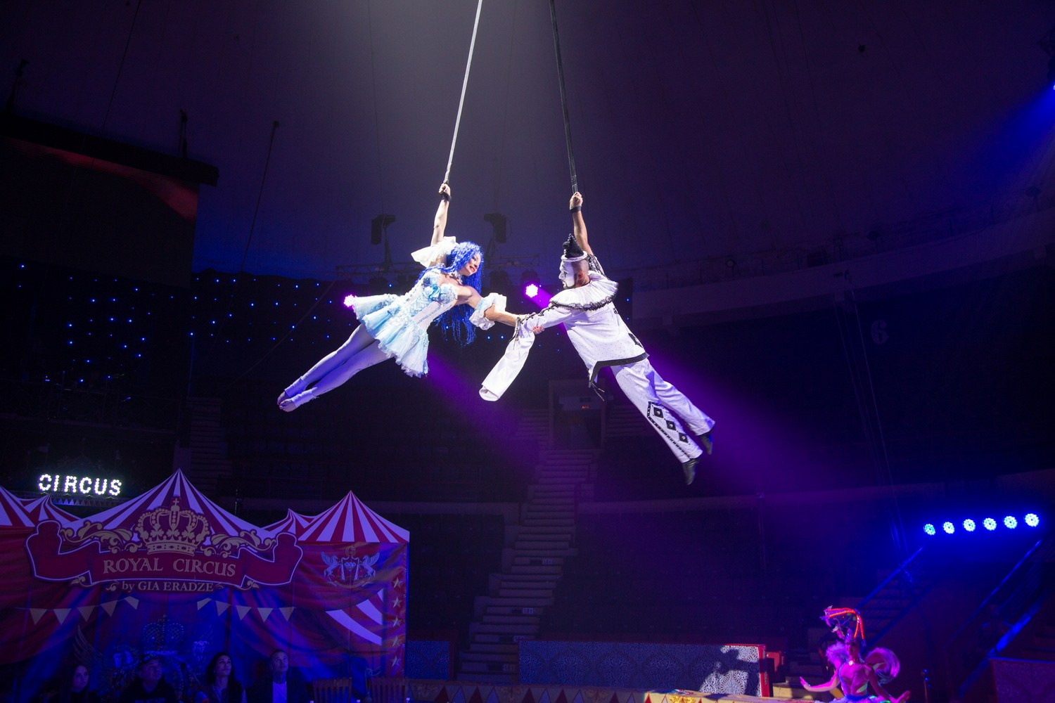 Свадебный фотограф Иркутск. Фотограф видеограф Иркутск фото видео студия Алексея Марамзина