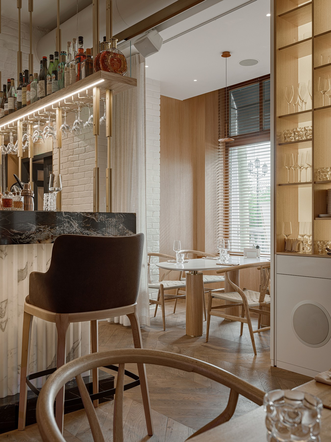 Интерьерный фотограф в Красноярске. Ресторан «Main Wine»