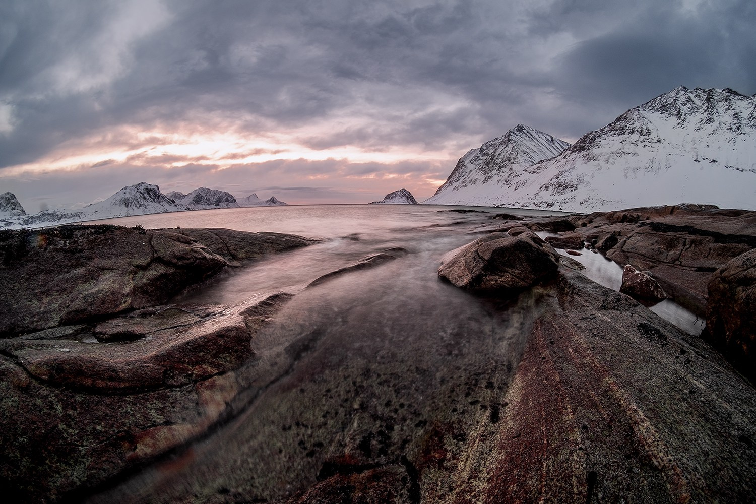 Лофотенские острова — пейзажи, северное сияние и море. Фотограф Константин Шамин. Фотограф Константин Шамин