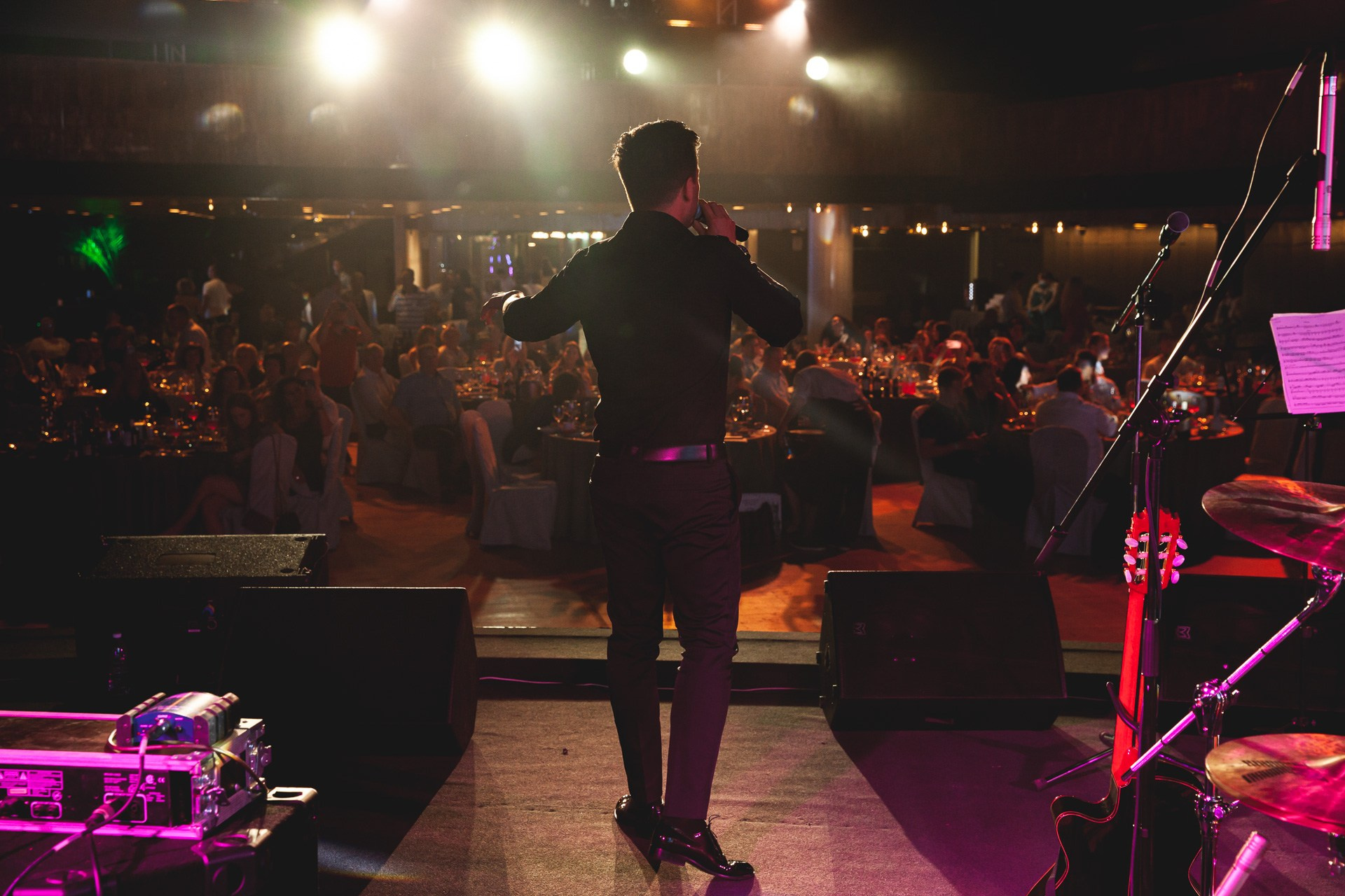 Репортажный фотограф-портретист в Санкт-Петербурге Левон Сафарян