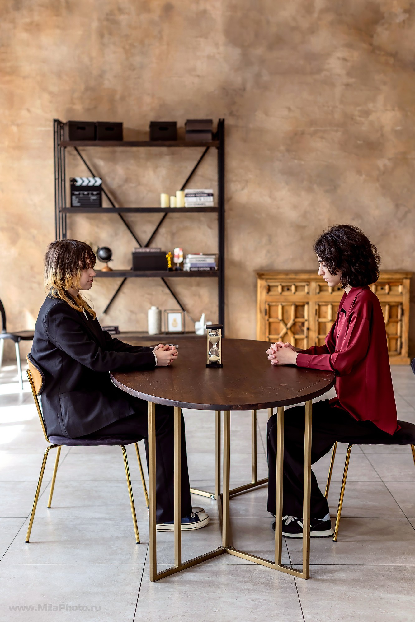 Галерея съемок в студиях. Фотограф и видеограф Москва. Свадебный фотограф, видеограф. Выпускные альбомы. Оживающие альбомы