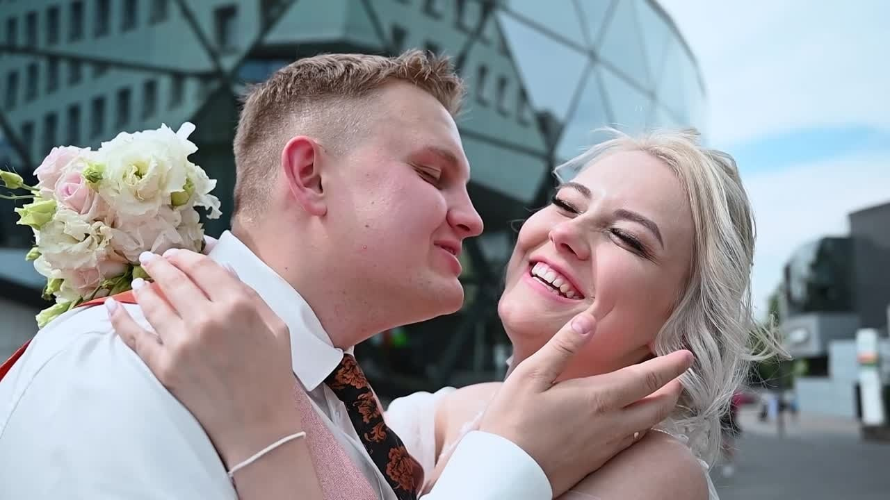 Съемка свадьбы в Красноярске. Свадебная, рекламная и репортажная видеосъемка в Красноярске
