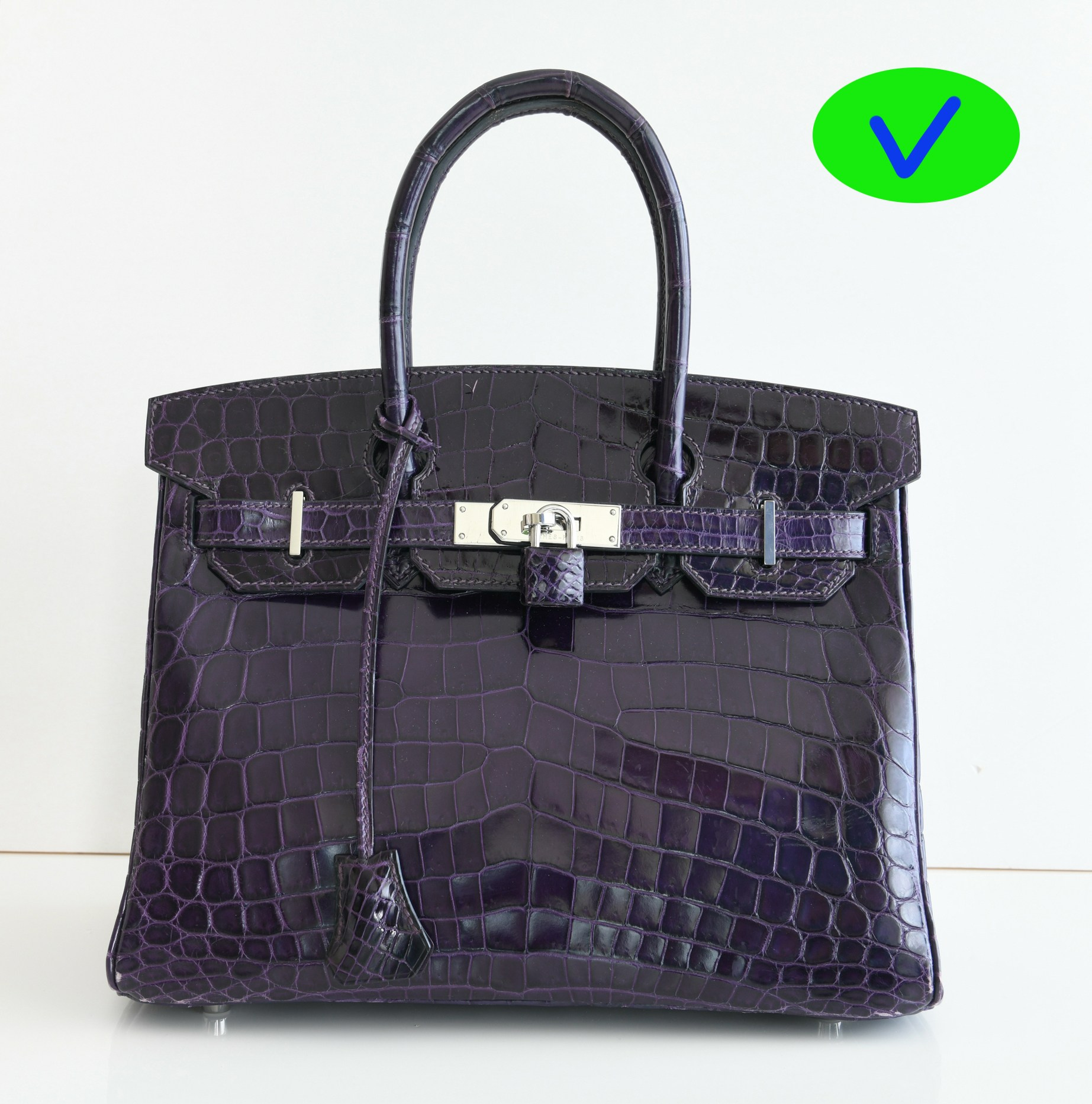 Authentication. RELUXE-ATELIER