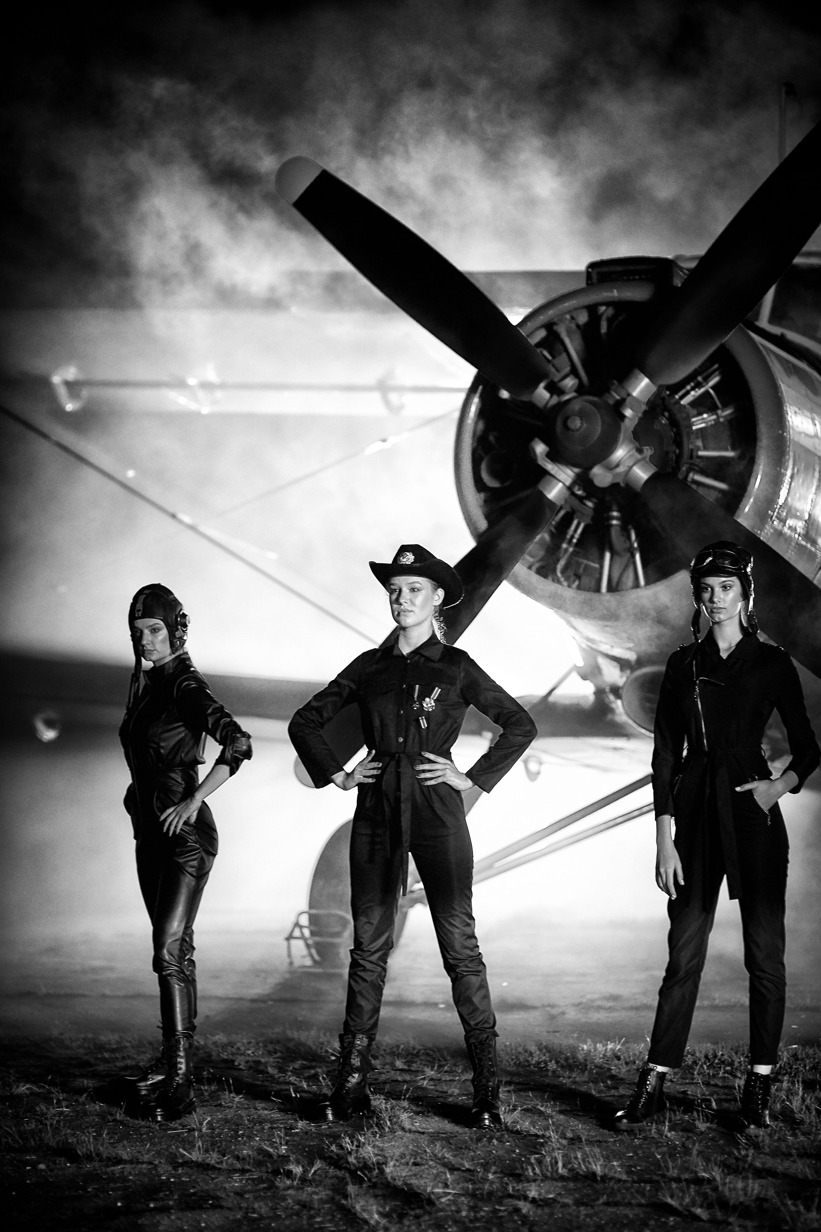 Фотосессия с самолетами-1 г. Ярославль Мастер-класс Михаила Семенова Ярославль