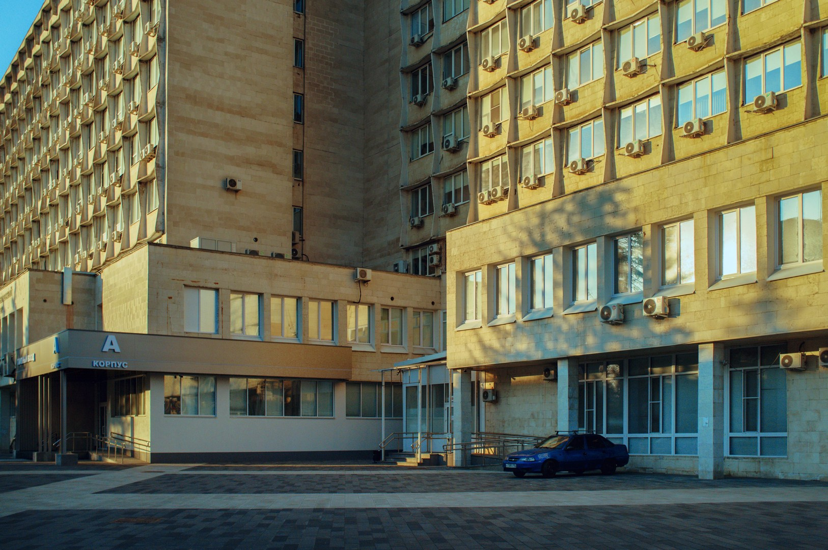 Руслан Шувалов (поэтограф)