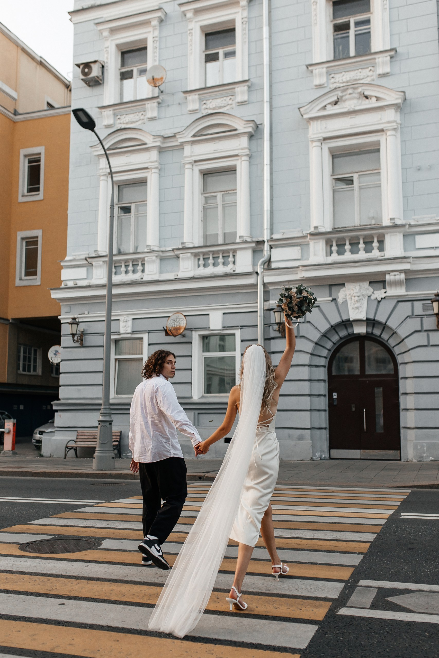 Самые красивые отели Москвы для свадебной фотосессии. Свадебный фотограф в Москве Дарья Олендарёва