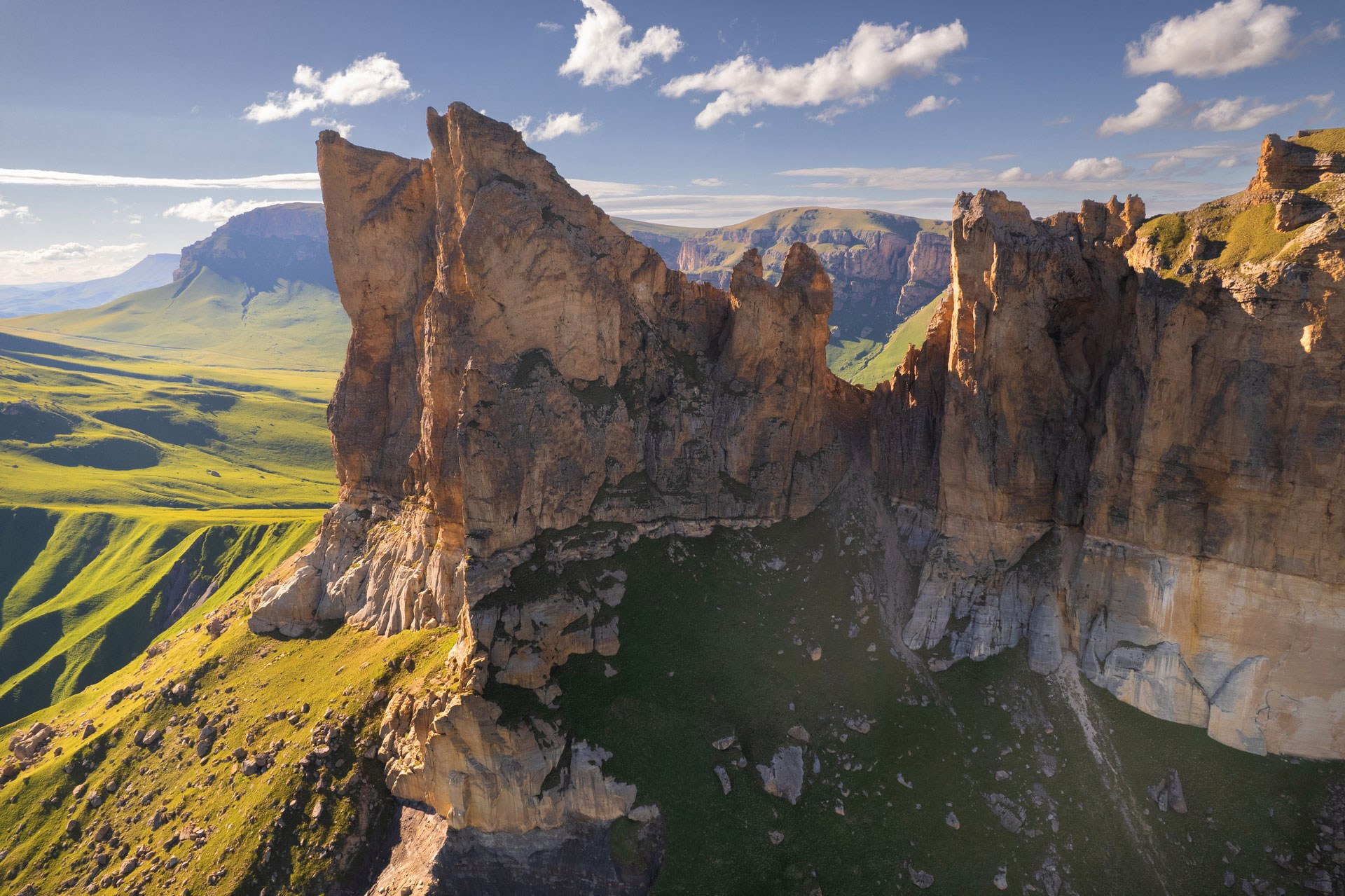 Кавказ. Фотограф в Красноярске Нерозя Александр. Пейзаж, природа, портрет