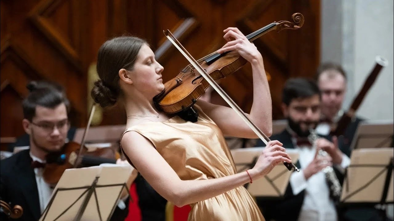 Видео. Арсения Сибилёва | скрипка
