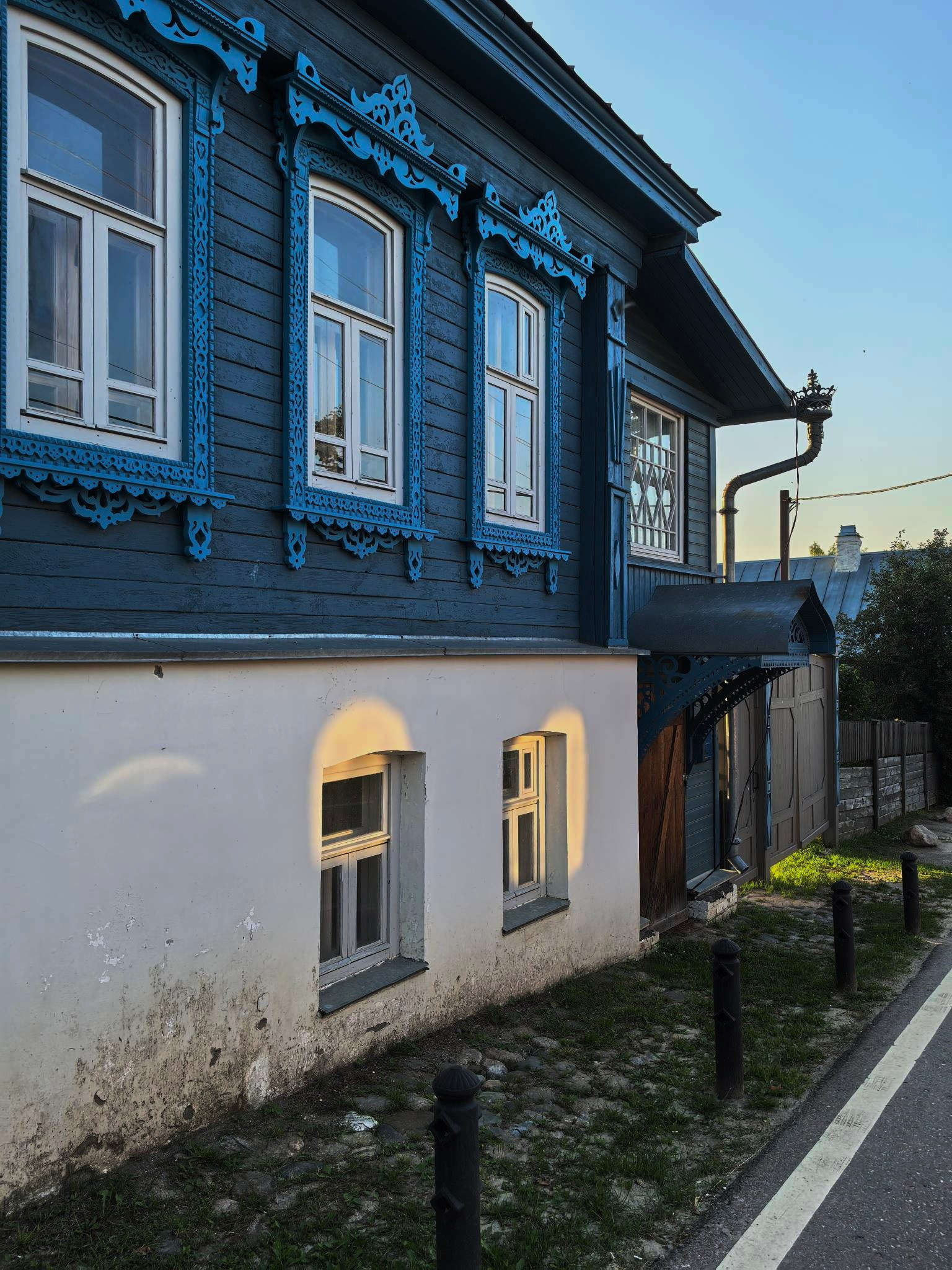 Плёс — лучший туристический город. Купить картину на холсте для интерьера|художник | дизайнер | архитектор Сергей Ратчин в Москве