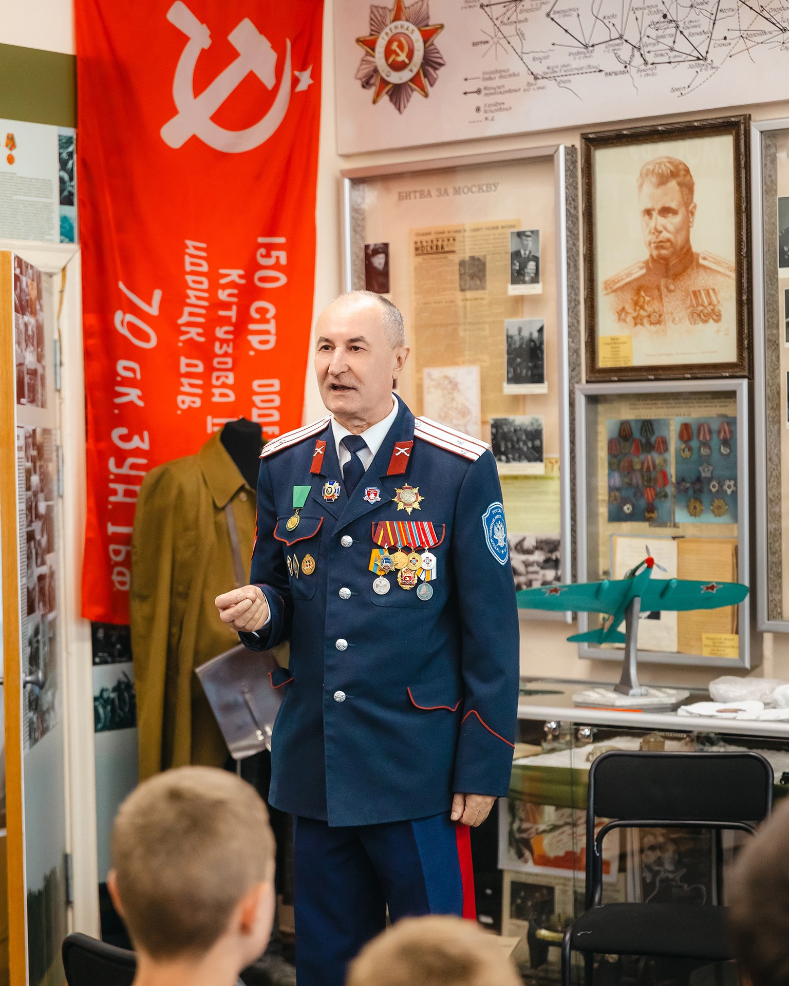 Урок мужества в ГБОУ Школа 956 города Москвы. Фото и видео проект о героях ВОВ, Чернобыльцах, Афганцах