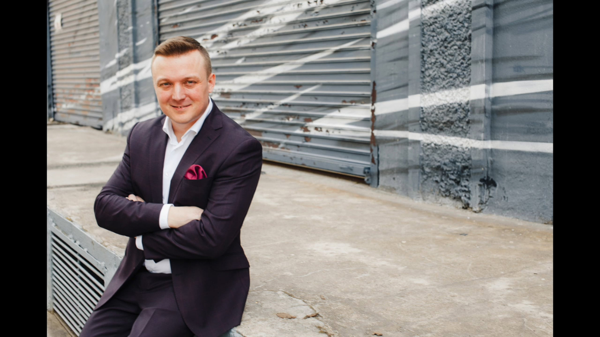 Вокальные композиции и соло на саксофоне в исполнении ведущего Сергея. Ведущий на свадьбу, корпоратив и юбилей в Москве Сергей Рябинин