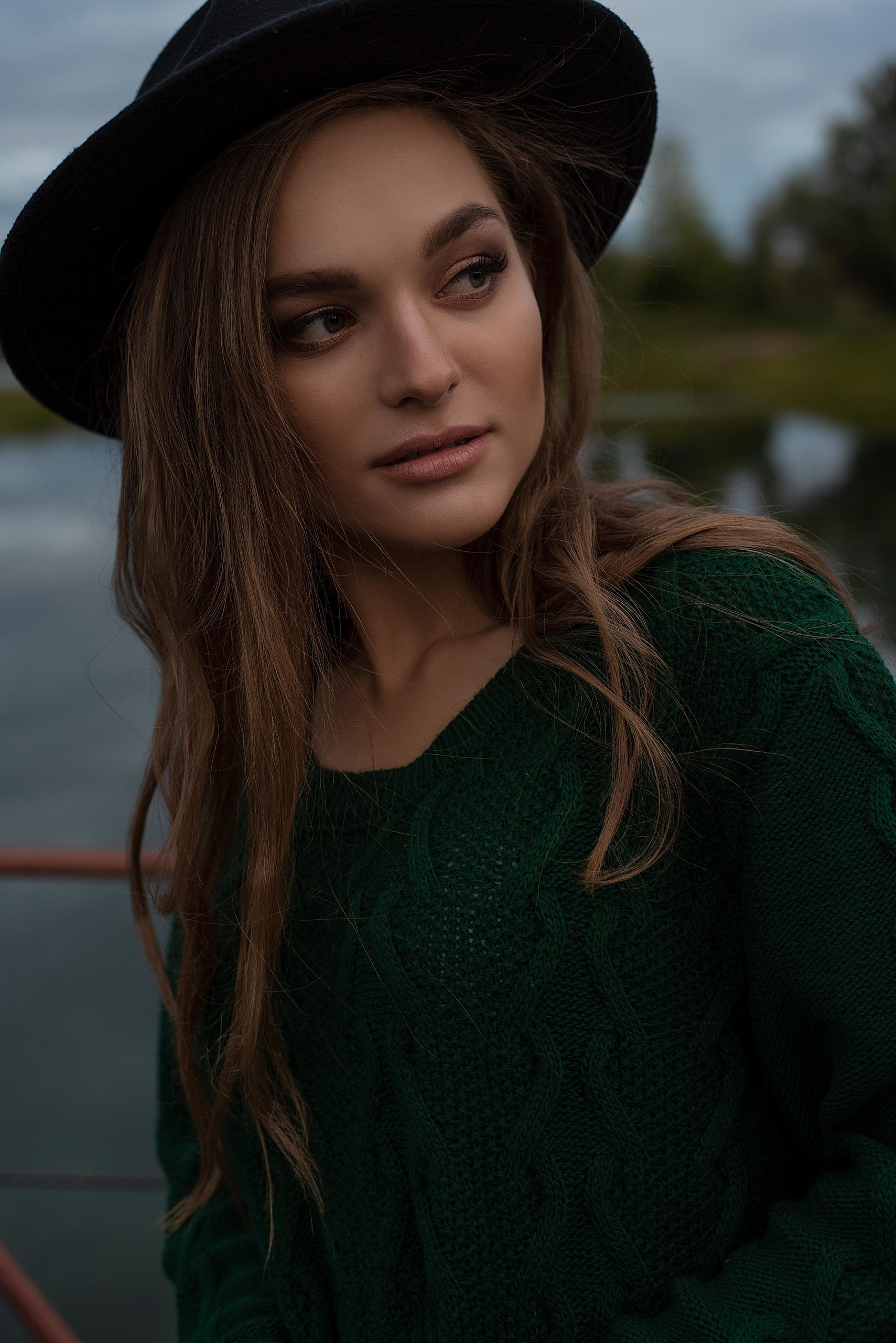 Доброго времени суток! Меня зовут Куличкова Юлия — я фотограф Ваших эм