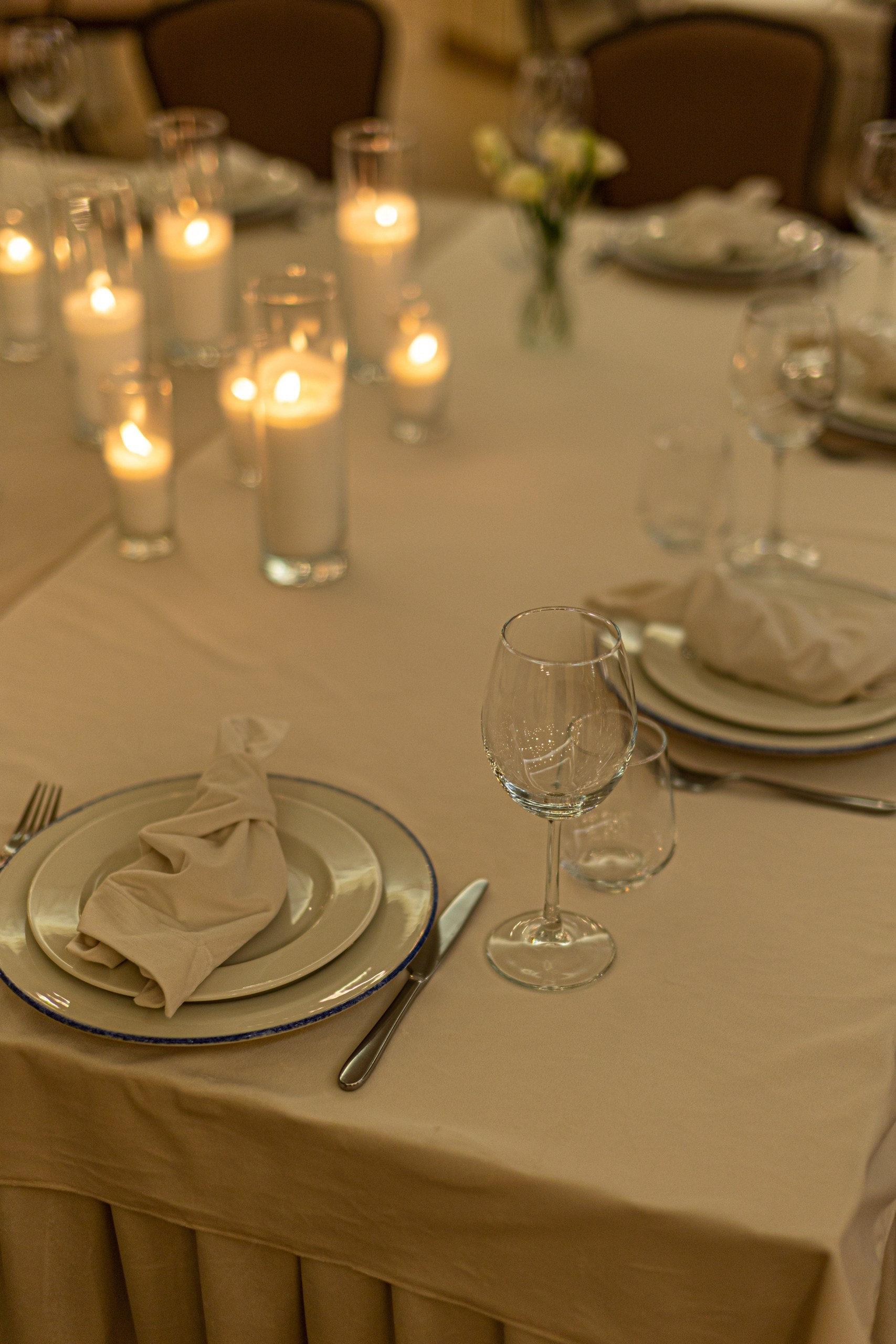 Банкетный зал ресторана Дача. Фотограф в Оренбурге. Профессиональный фотограф