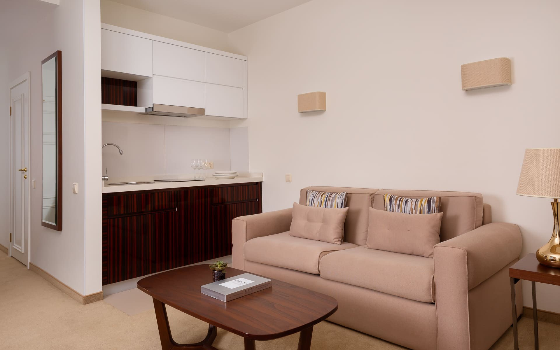 Отели — подборка. Фотограф индивидуальных женских портретов и LOVEstory в Москве