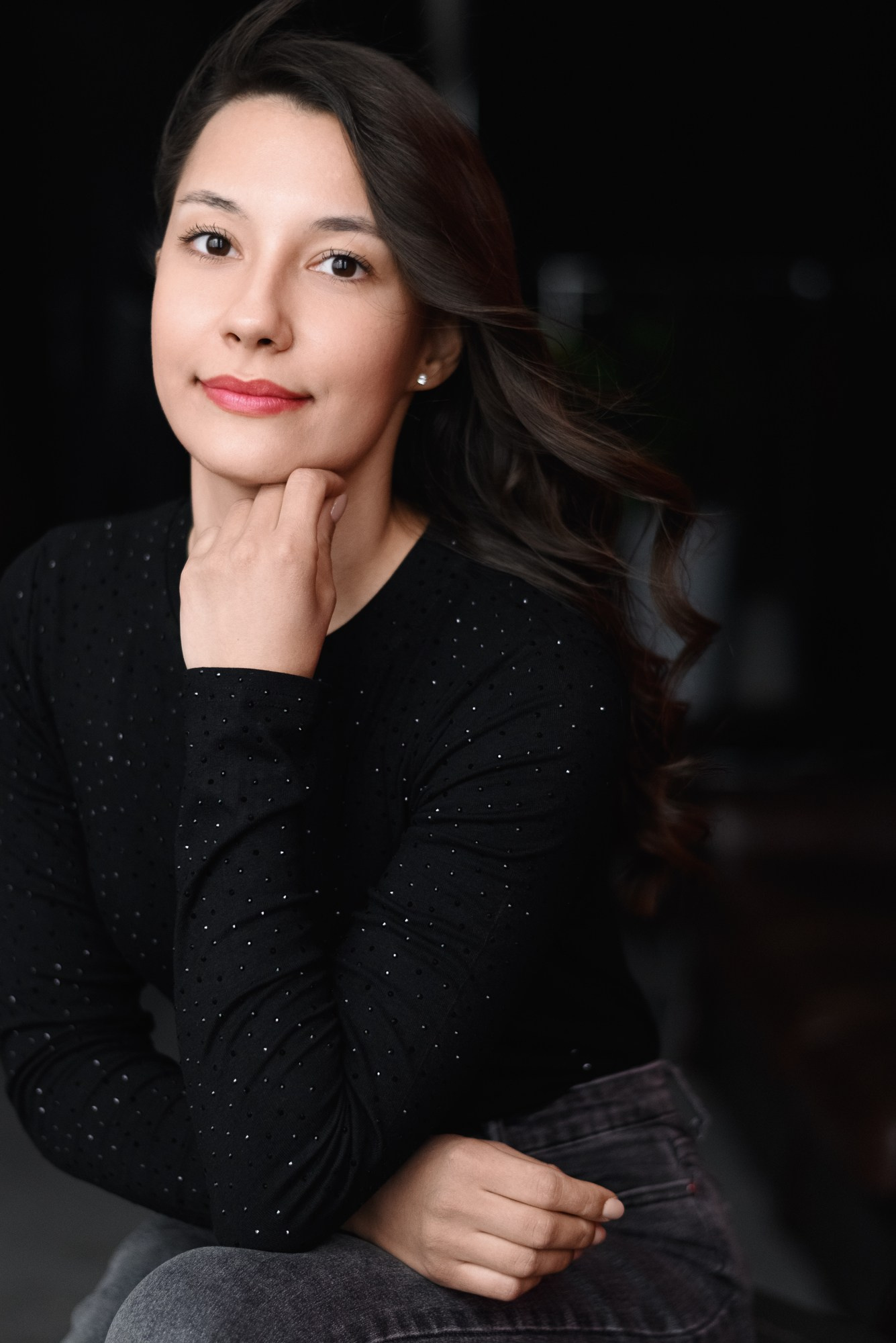 ЧБ портрет в Тюмени | Фотограф Дарья Мустафина. Портретный фотограф Тюмень Дарья Мустафина