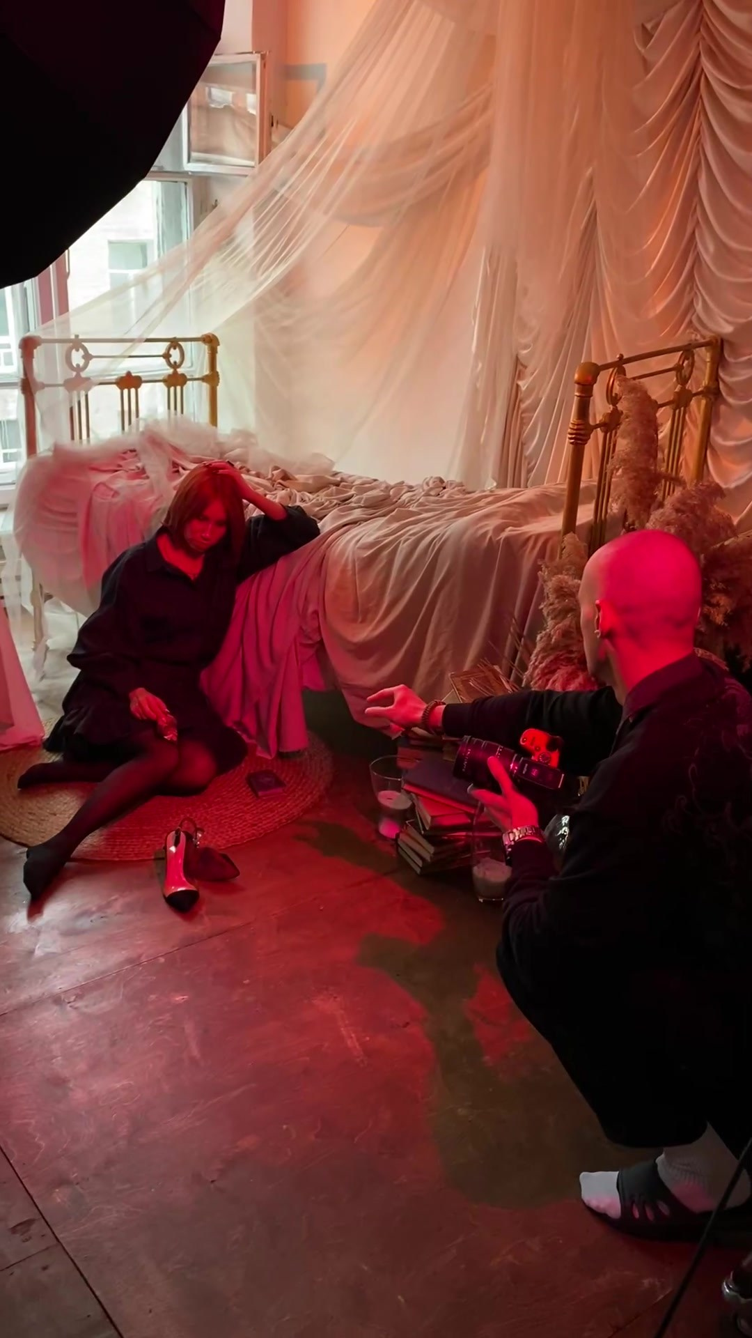 Фотосессия для таролога Оксаны в фотостудии в Ростове-на-Дону. Портретный фотограф в Ростове-на-Дону Антон Казарин