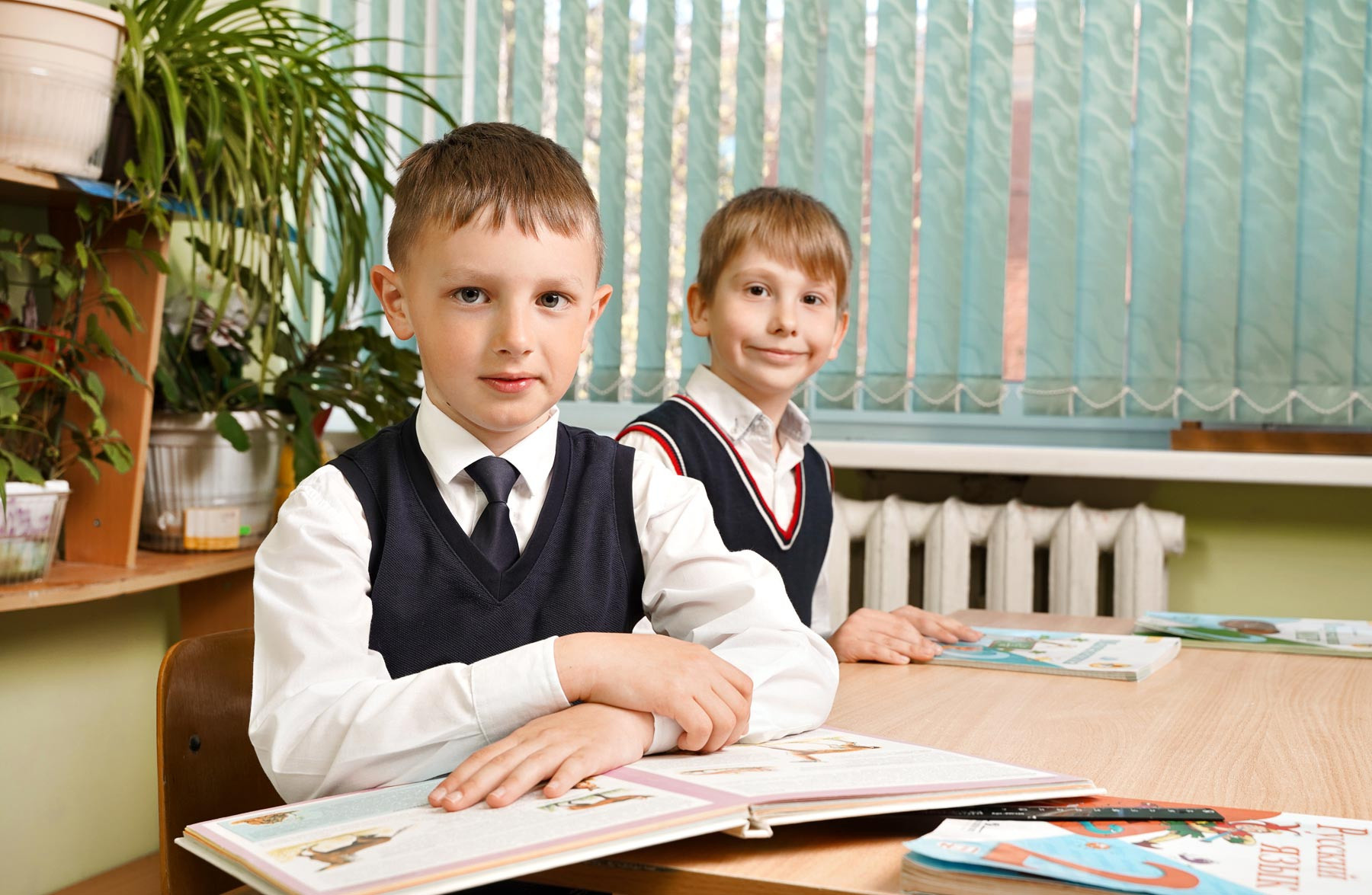 школьная фотосессия, школьники спб, выпускной альбом, школьный фотограф, фотограф спб, фотограф в школу, Санкт-Петербург, школьный альбом