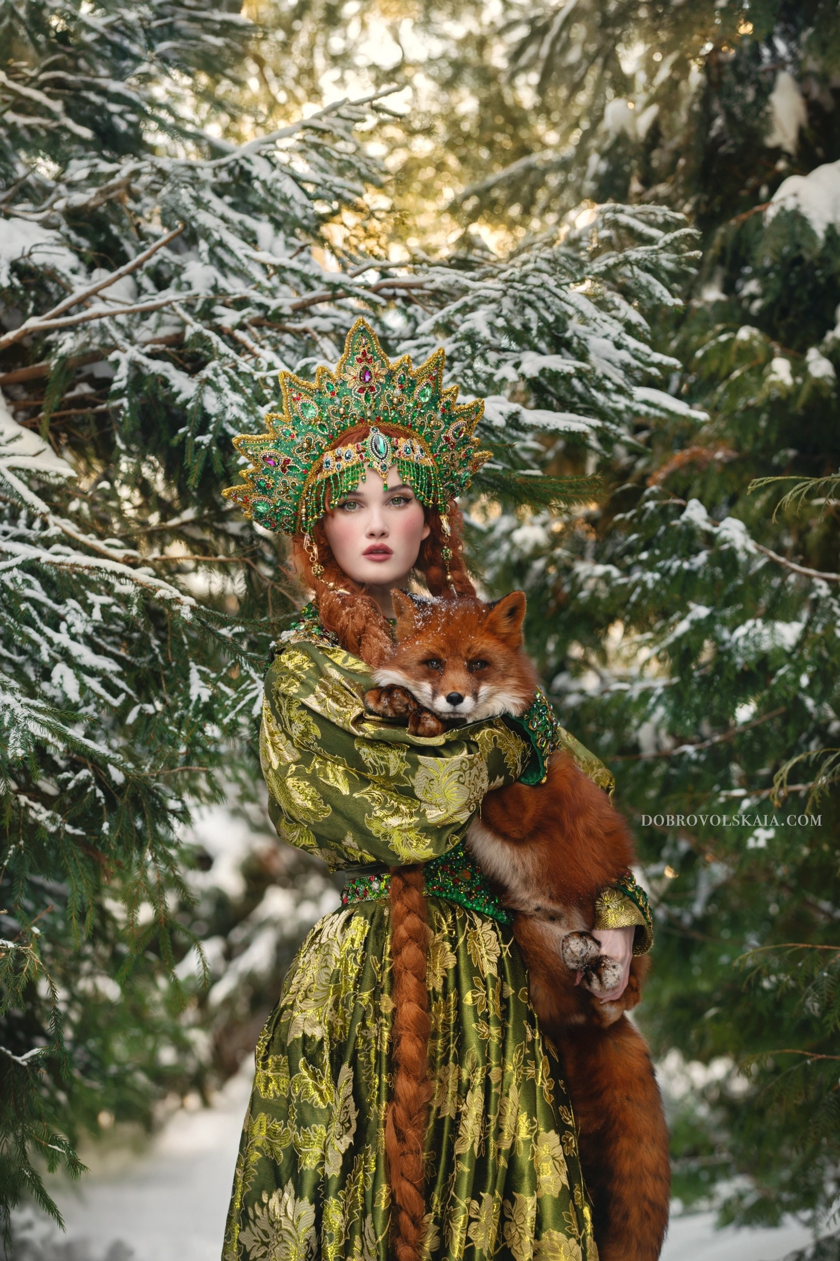 Царевна — Лягушка лесная. Русские народные костюмы в Москве