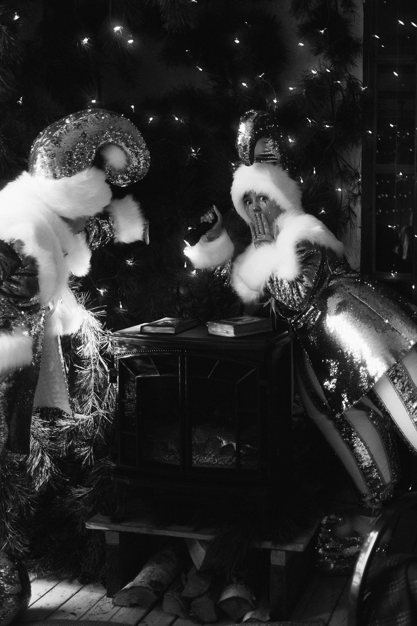 Новогодняя креативная фотосессия в Тюмени | Фотограф Дарья Мустафина. Портретный фотограф Тюмень Дарья Мустафина