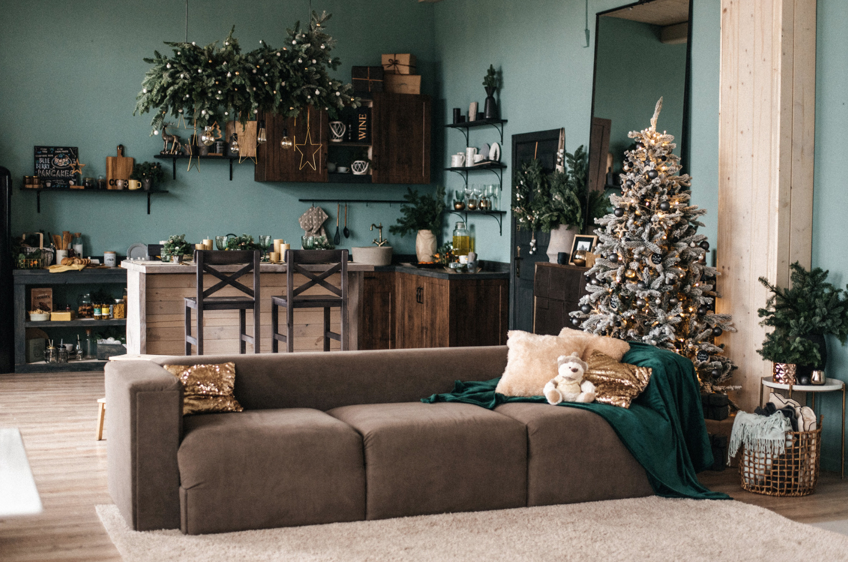 Новый год 2020. Destination wedding photographer in Iceland, Spain, Italy, Greece and