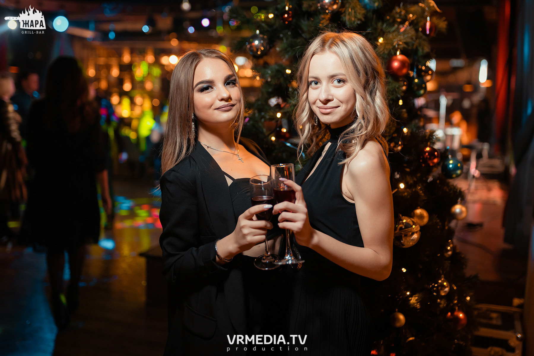 ФОТОГРАФ И ВИДЕООПЕРАТОР НА НОВОГОДНИЙ КОРПОРАТИВ 2021