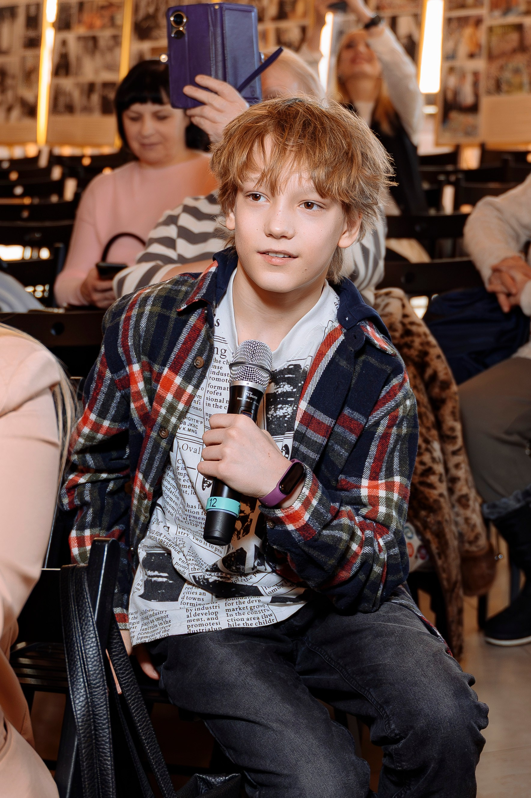 Репортажная съемка, съемка мероприятия, проект factor.by, финалист factor.by, Шамхал Хачатурян, Ибрагим Карасов, фактор бай, фотограф Ольга Шаповалова, съемка фанатов, минск, беларусь