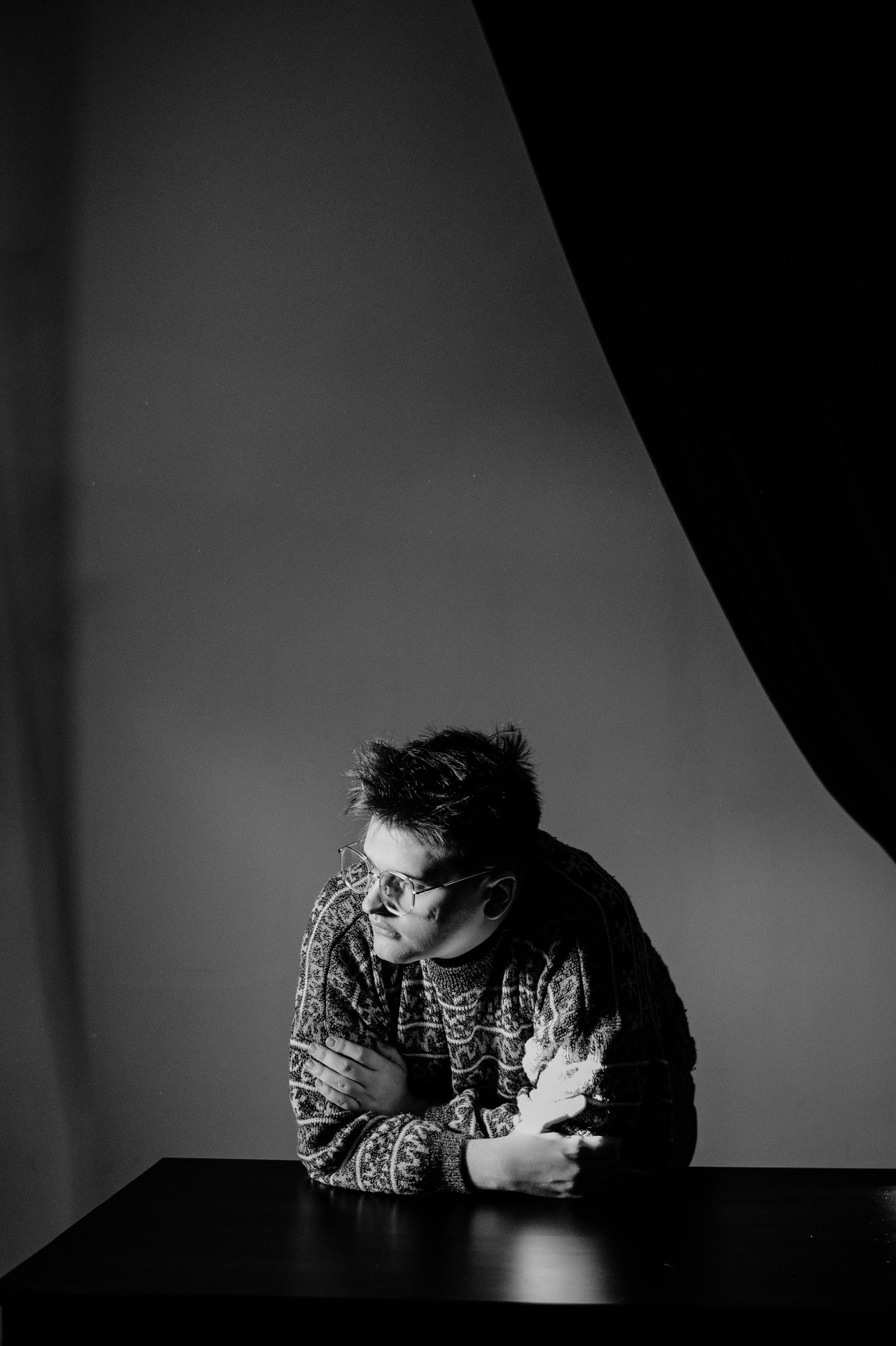 Мужской портрет в Тюмени | Проект «Взросление» | Фотограф Дарья Мустафина. Портретный фотограф Тюмень Дарья Мустафина