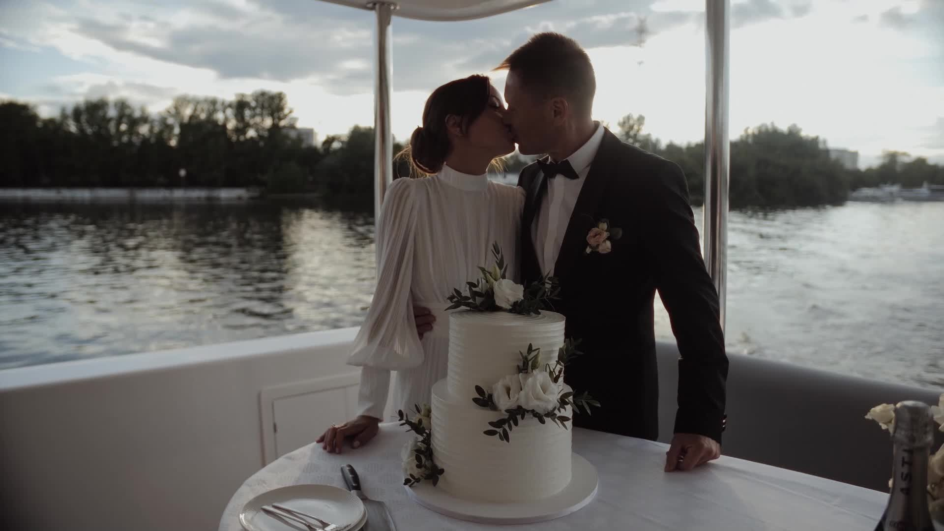 Видеограф Соколова. Подрядчики и друзья сети свадебных площадок House for wedding