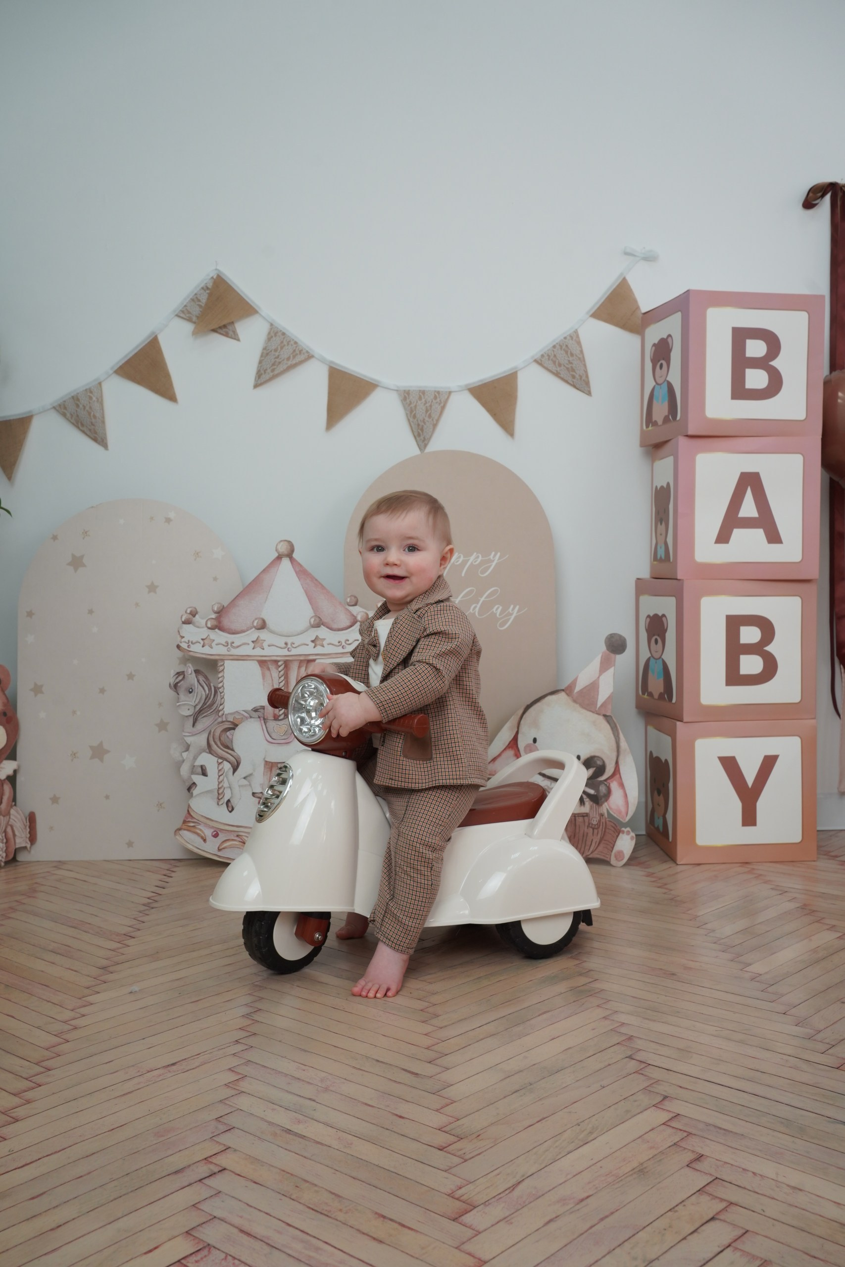 Фотосессия на Годик для Мальчиков. Детская Фотостудия ГОДОВАСИКИ в Санкт-Петербурге фотосесия на годик